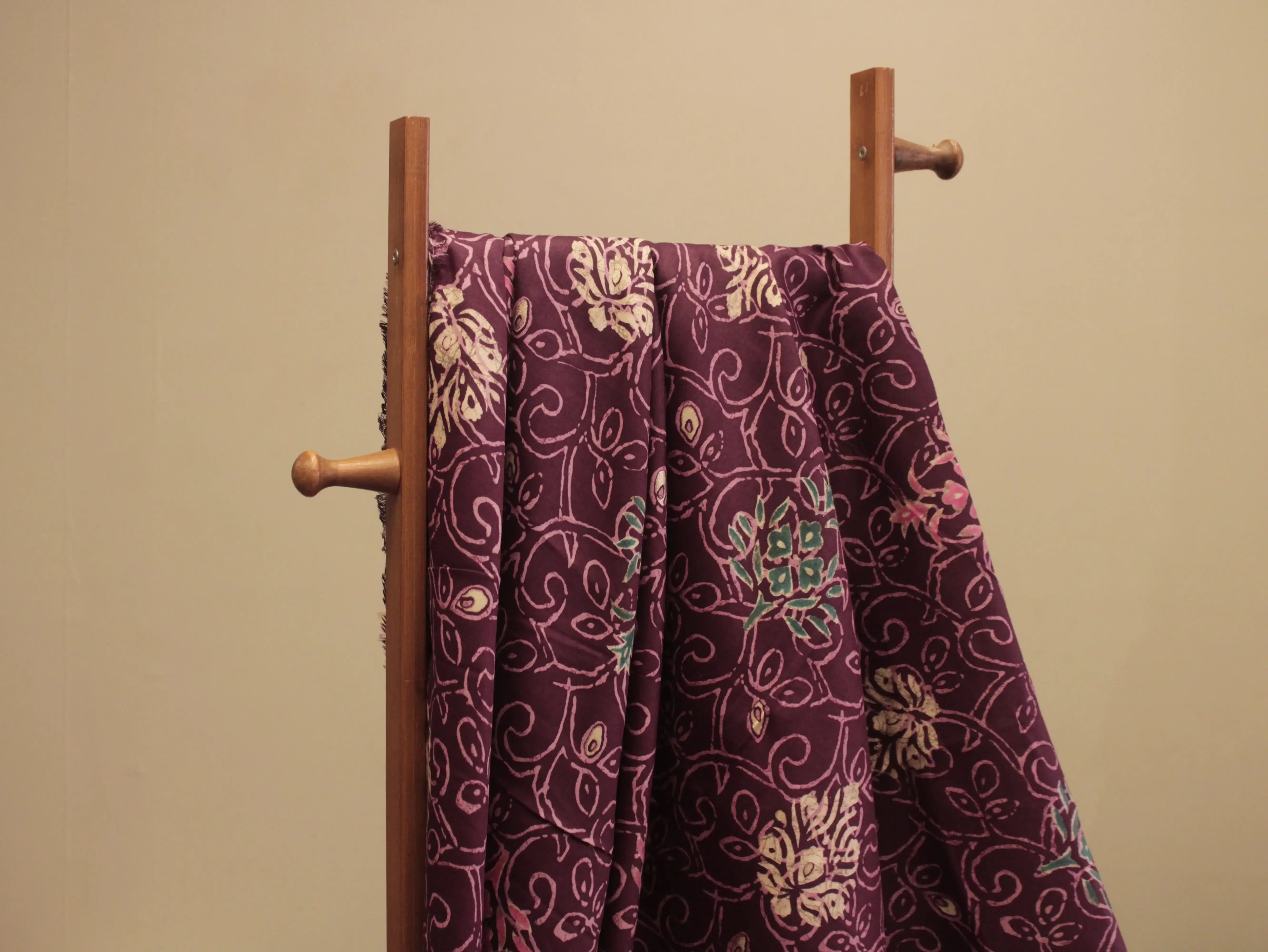 Premium Giza Pure Cotton Print Fabric - Wine - M'Foks