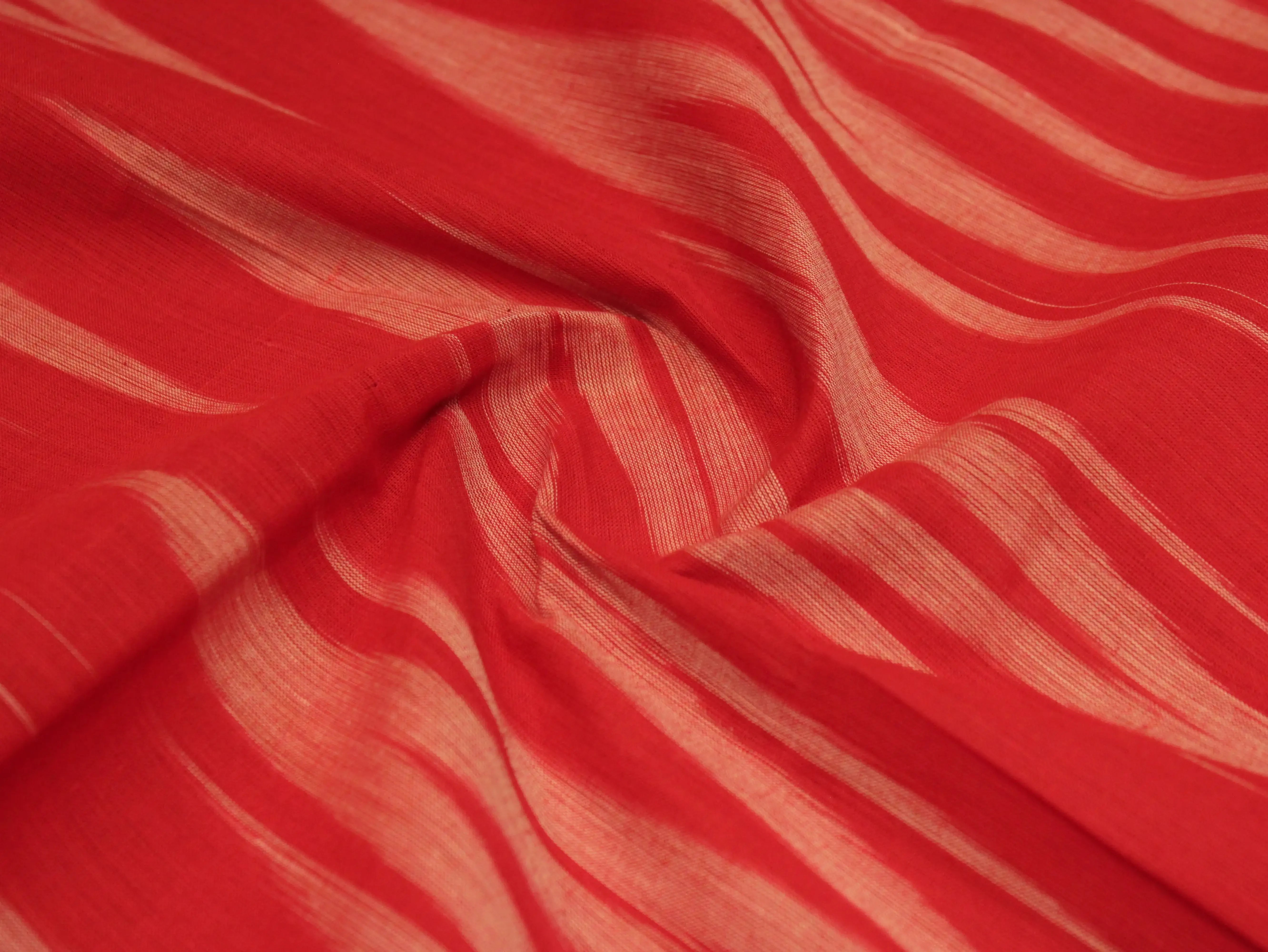 Mfoks : Handloom Pure Cotton Woven Fabric - Red - M'Foks