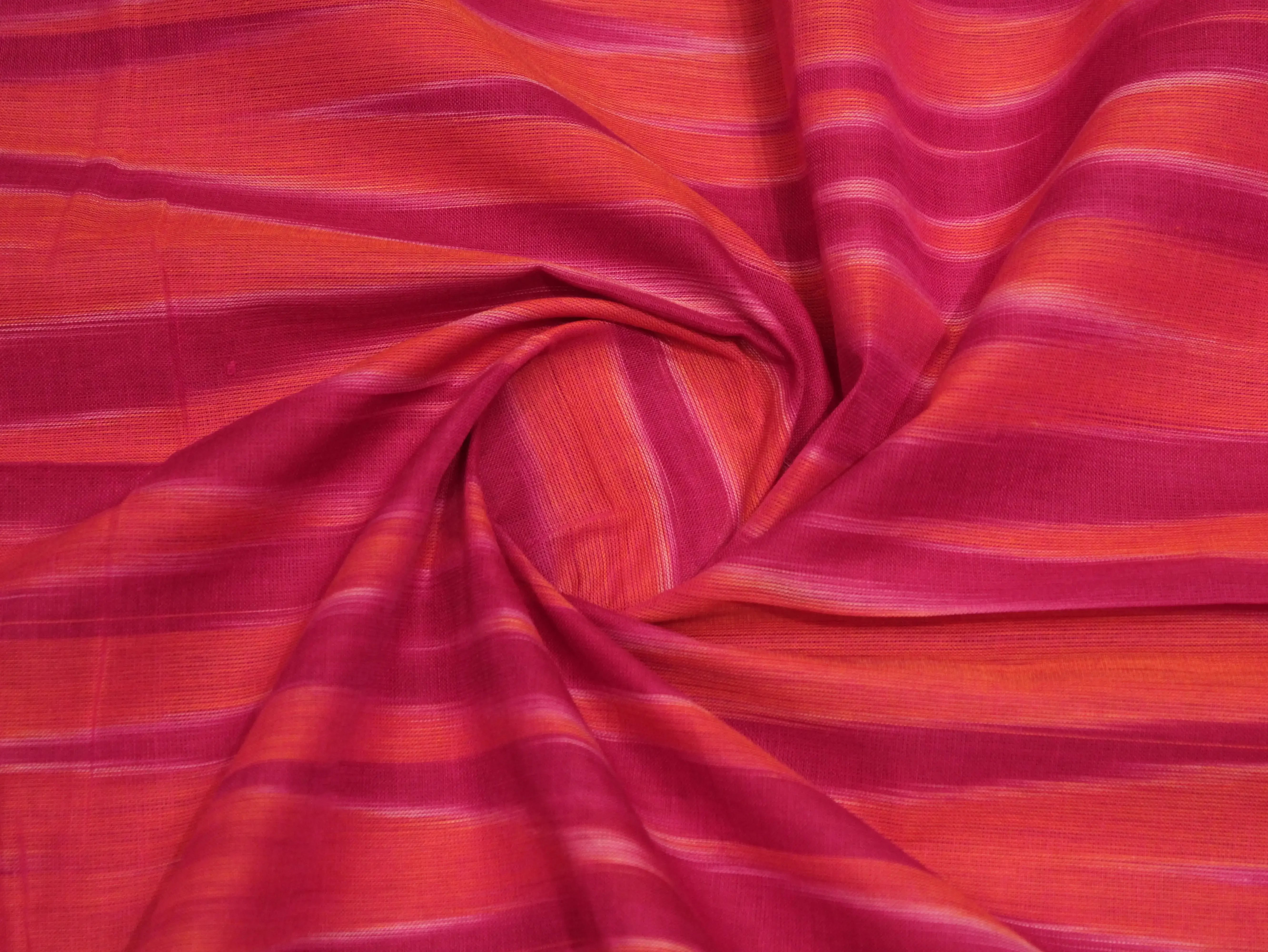 Mfoks : Handloom Pure Cotton Woven Fabric - Rani - M'Foks