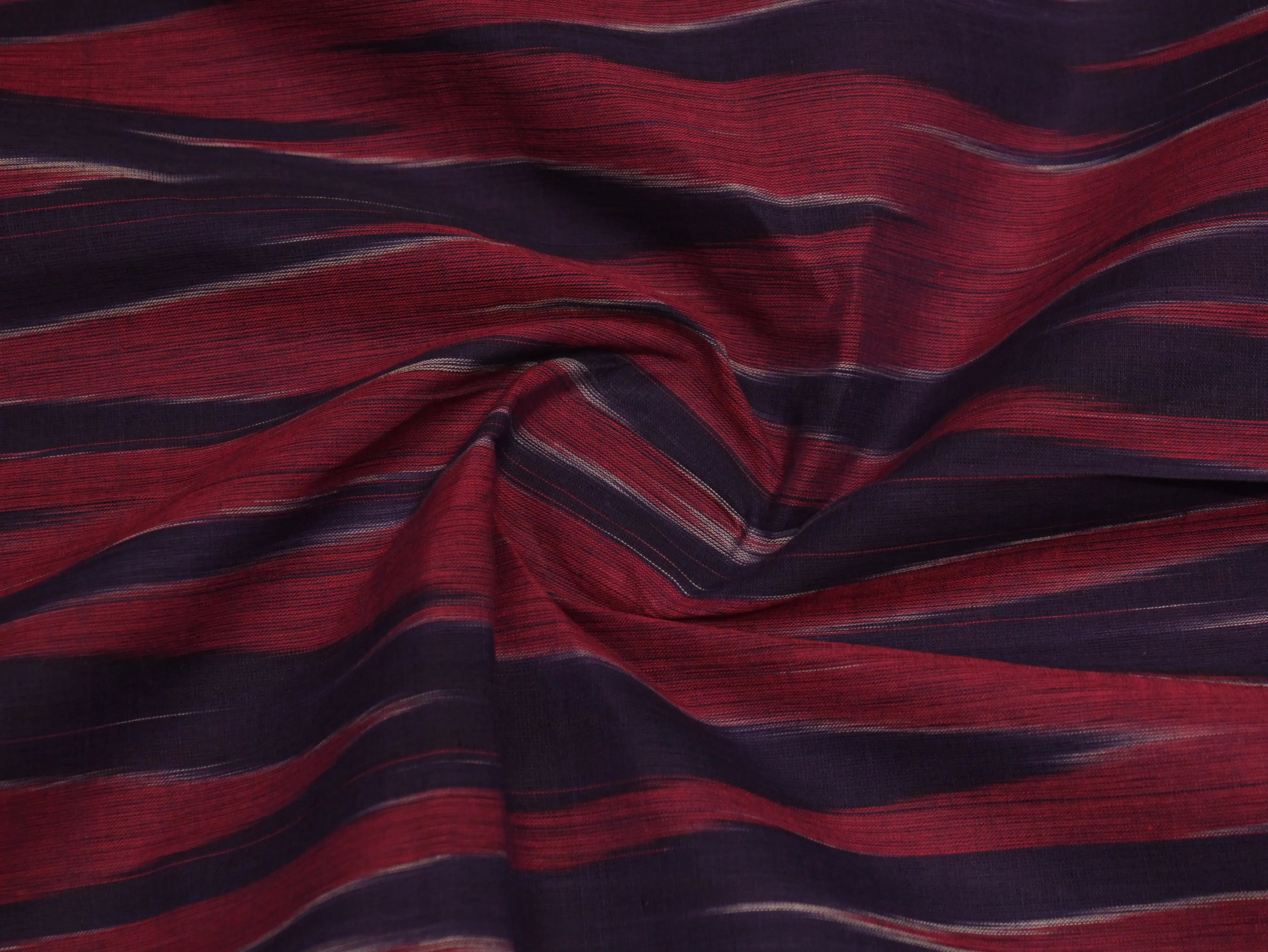 Mfoks : Handloom Pure Cotton Woven Fabric - Magenta - M'Foks