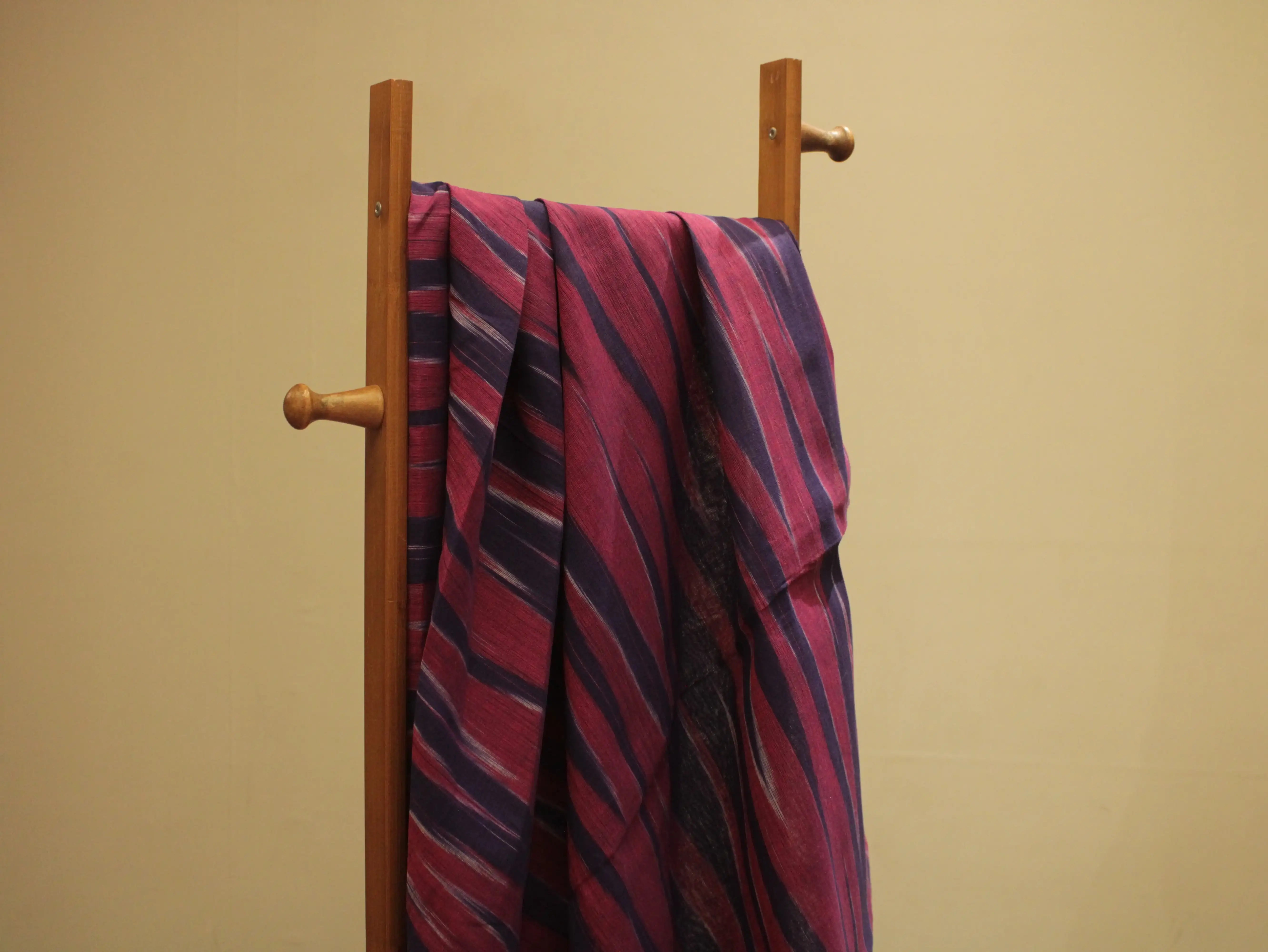 Mfoks : Handloom Pure Cotton Woven Fabric - Magenta