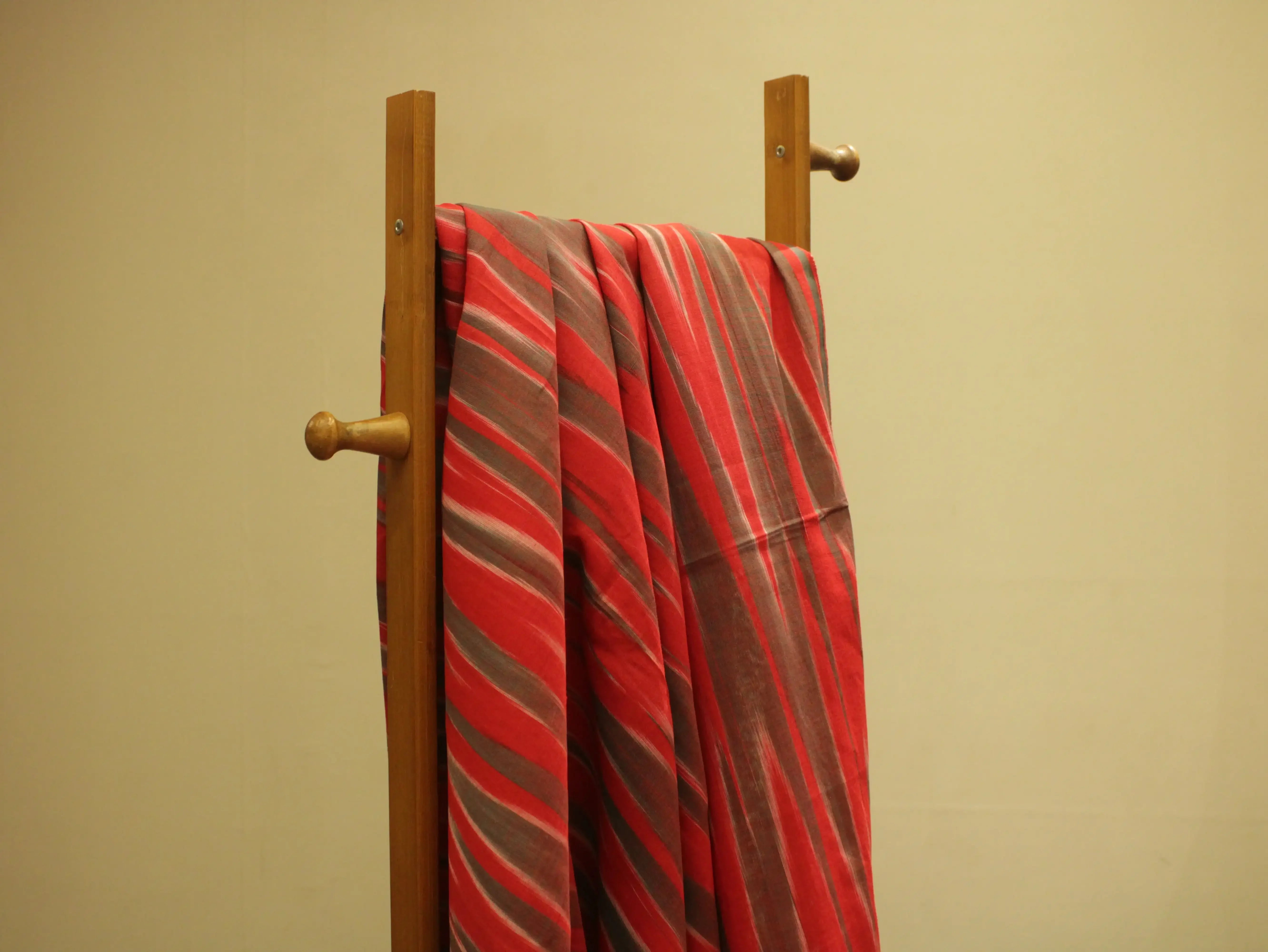 Mfoks : Handloom Pure Cotton Woven Fabric -Blood Red - M'Foks