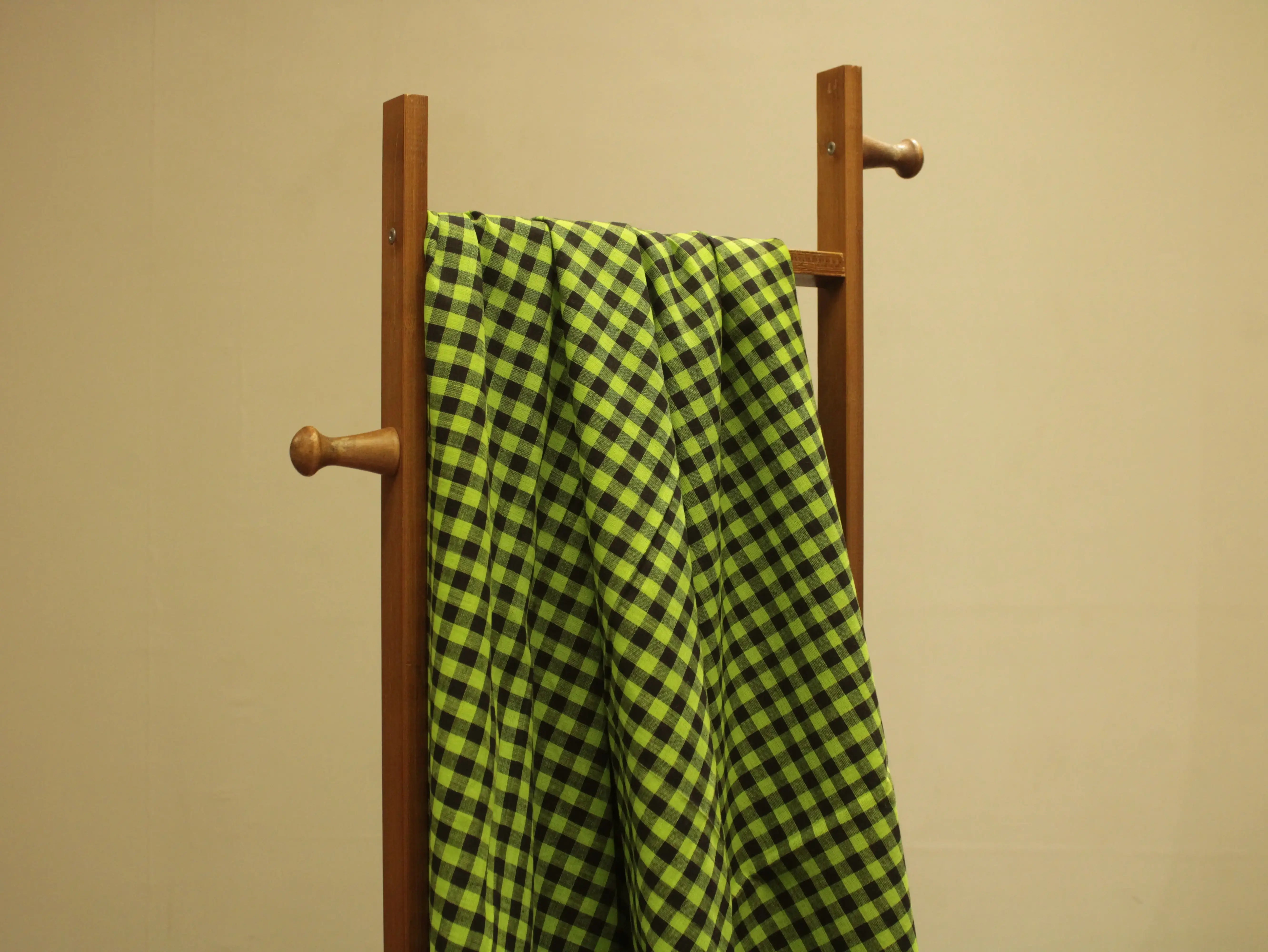 Checked Handloom Pure Cotton Woven Fabric