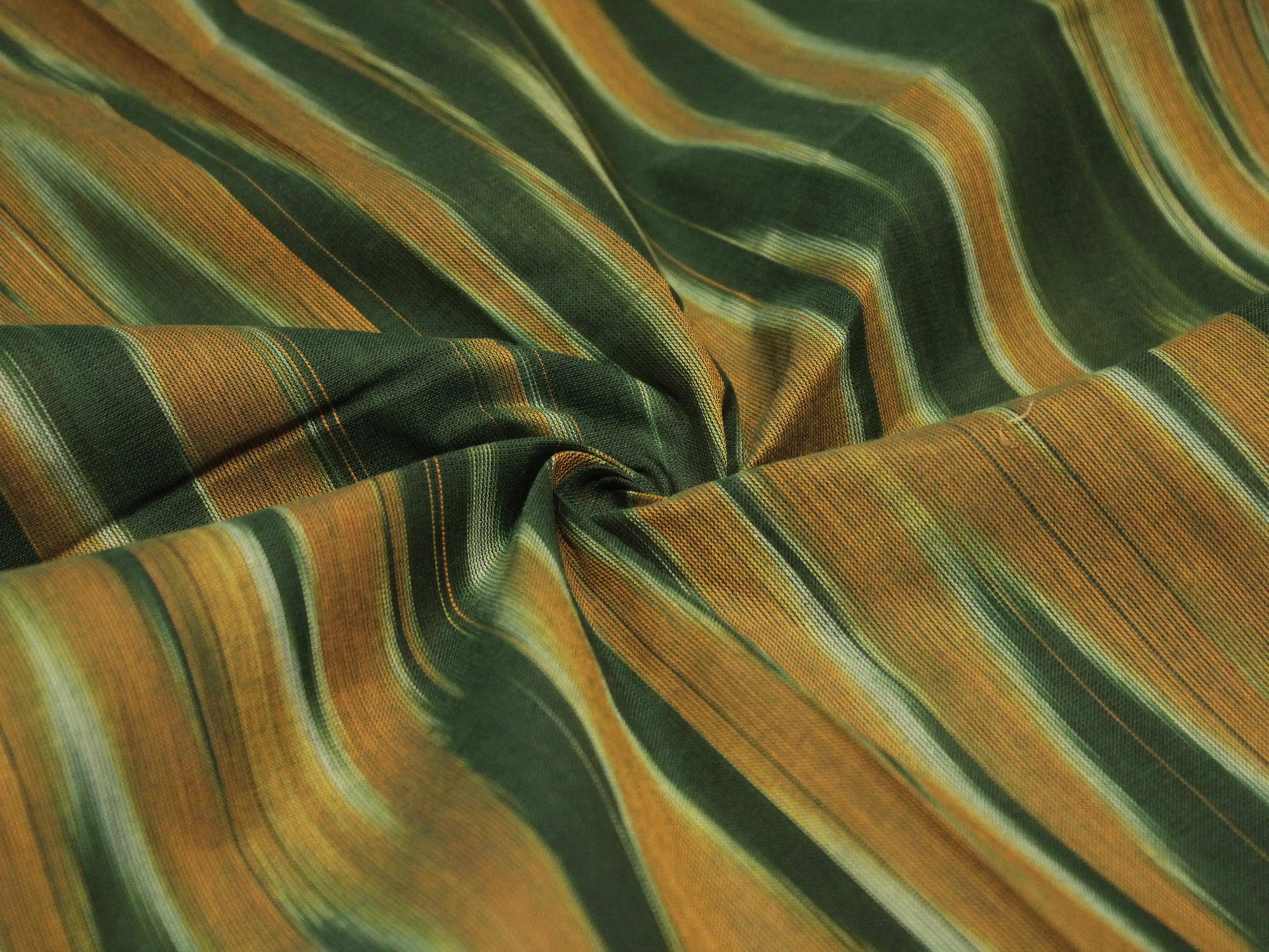Mfoks : Handloom Pure Cotton Woven Fabric - Green - M'Foks