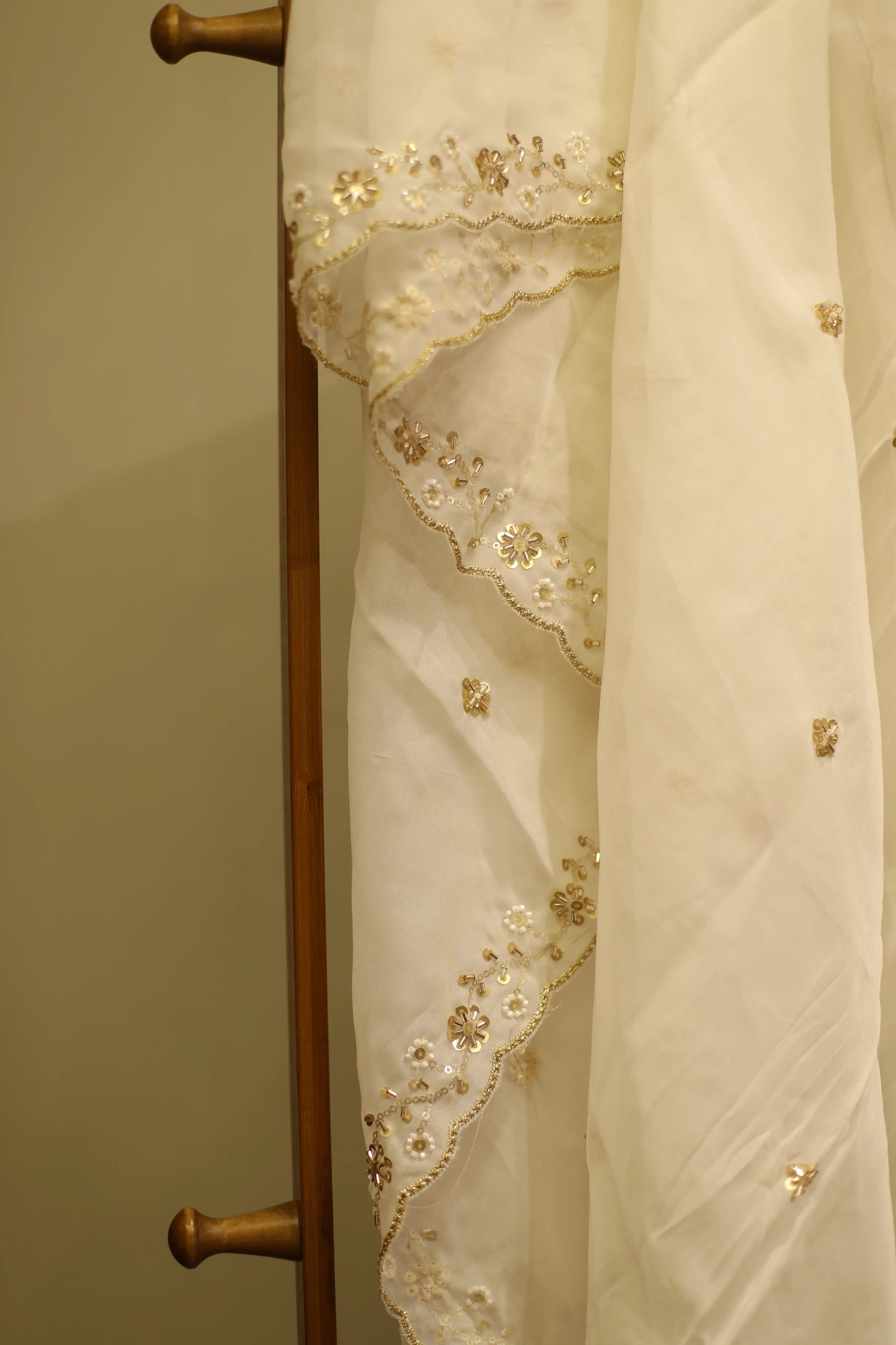 Pure Organza Cutdana Work Dupatta – Dyeable
