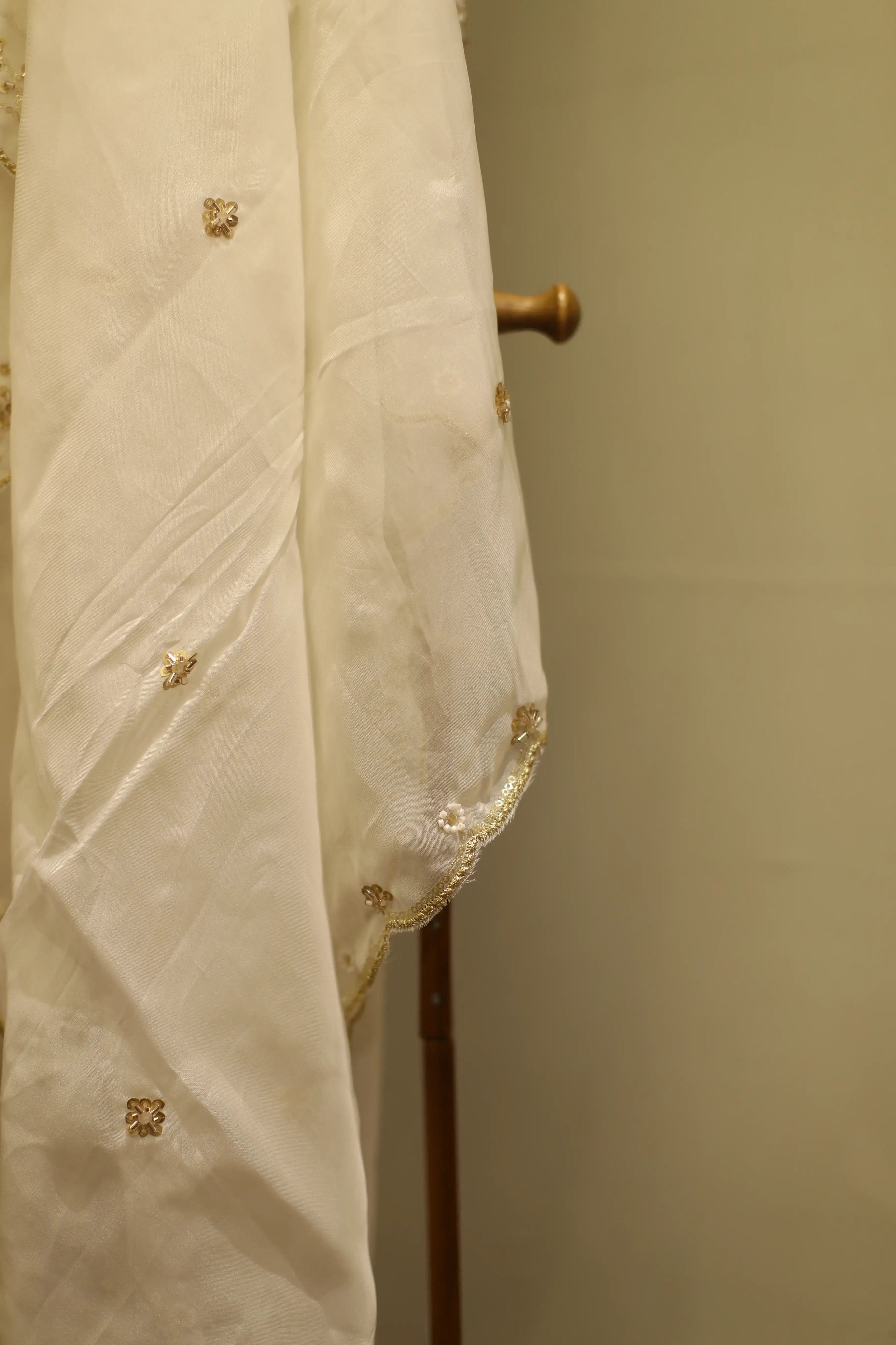 Pure Organza Cutdana Work Dupatta – Dyeable