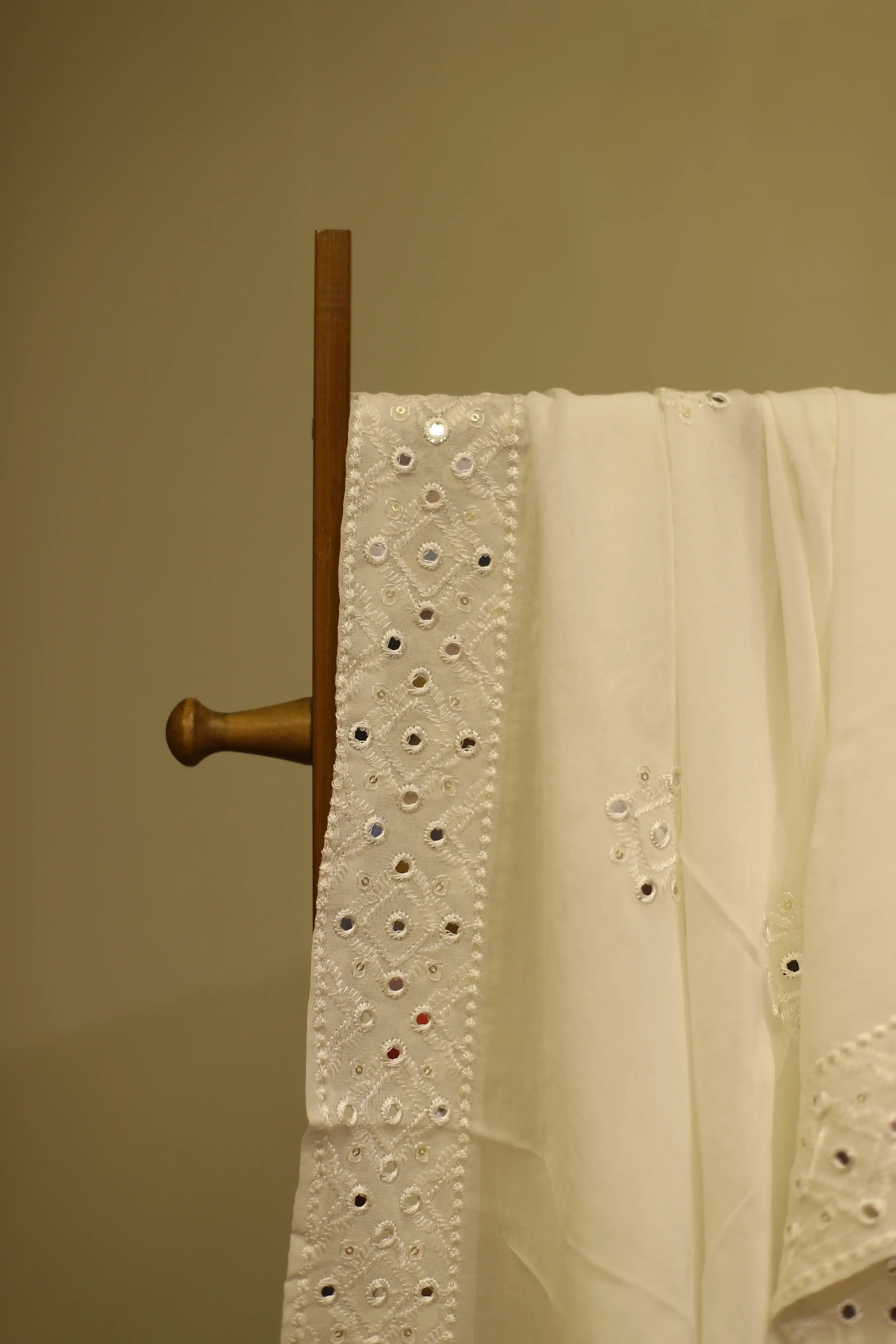 Pure Georgette Mirror & Thread Work Dupatta - White Dyeable - M'Foks