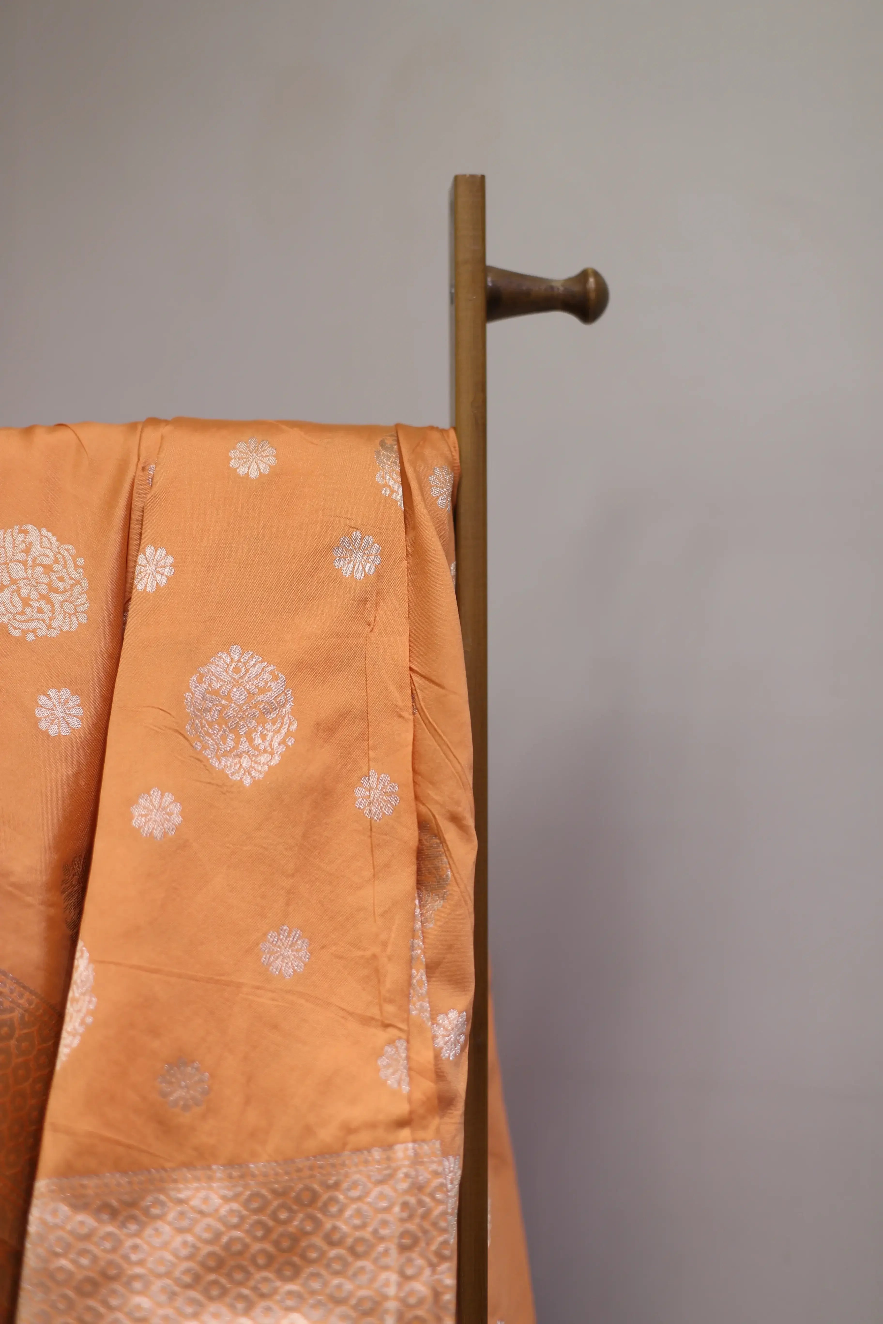 Dola Silk Zari Woven Dupatta/Stole - Peach - M'Foks