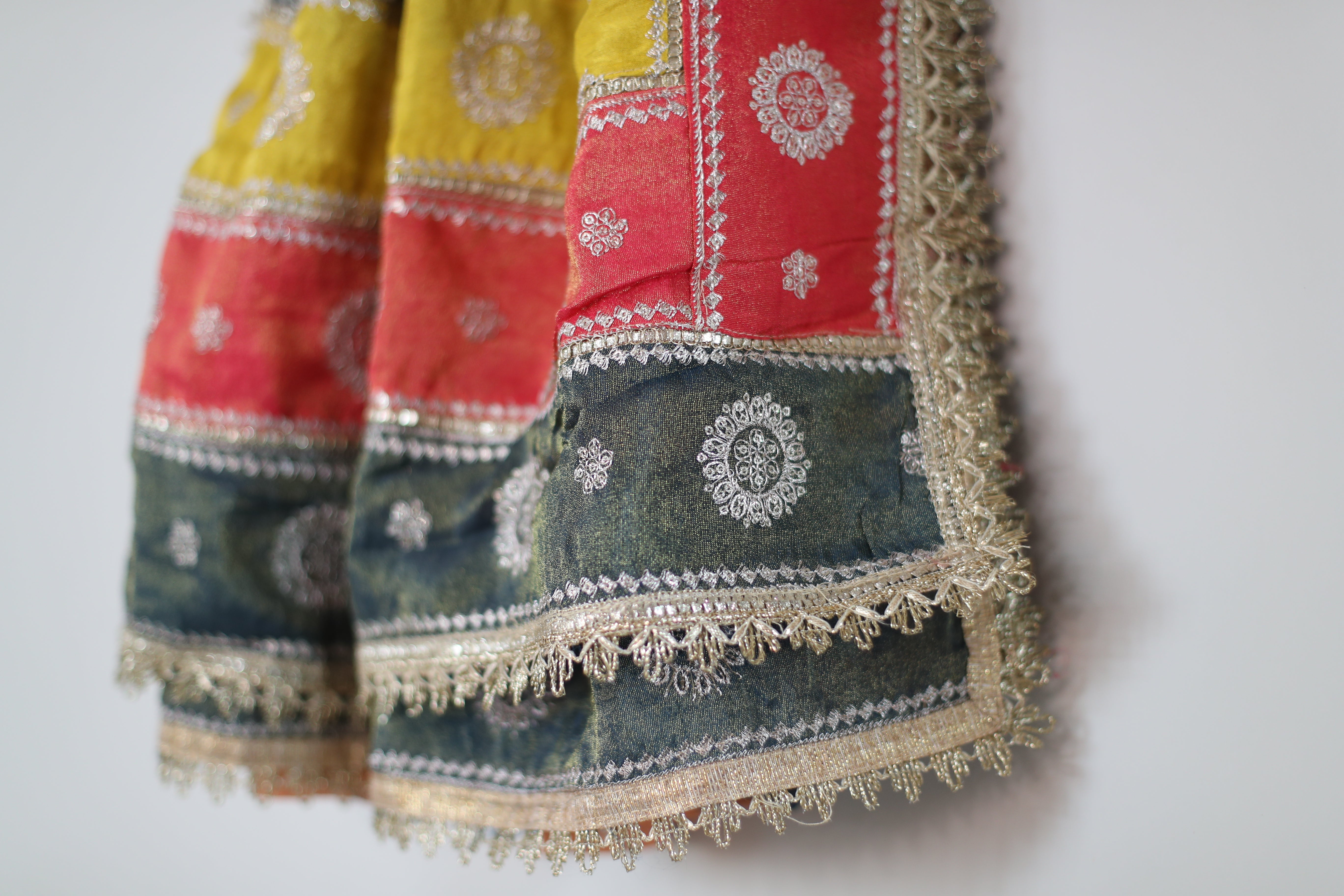 Pure Tissue Multi-Shade Vintage Zari Work Dupatta