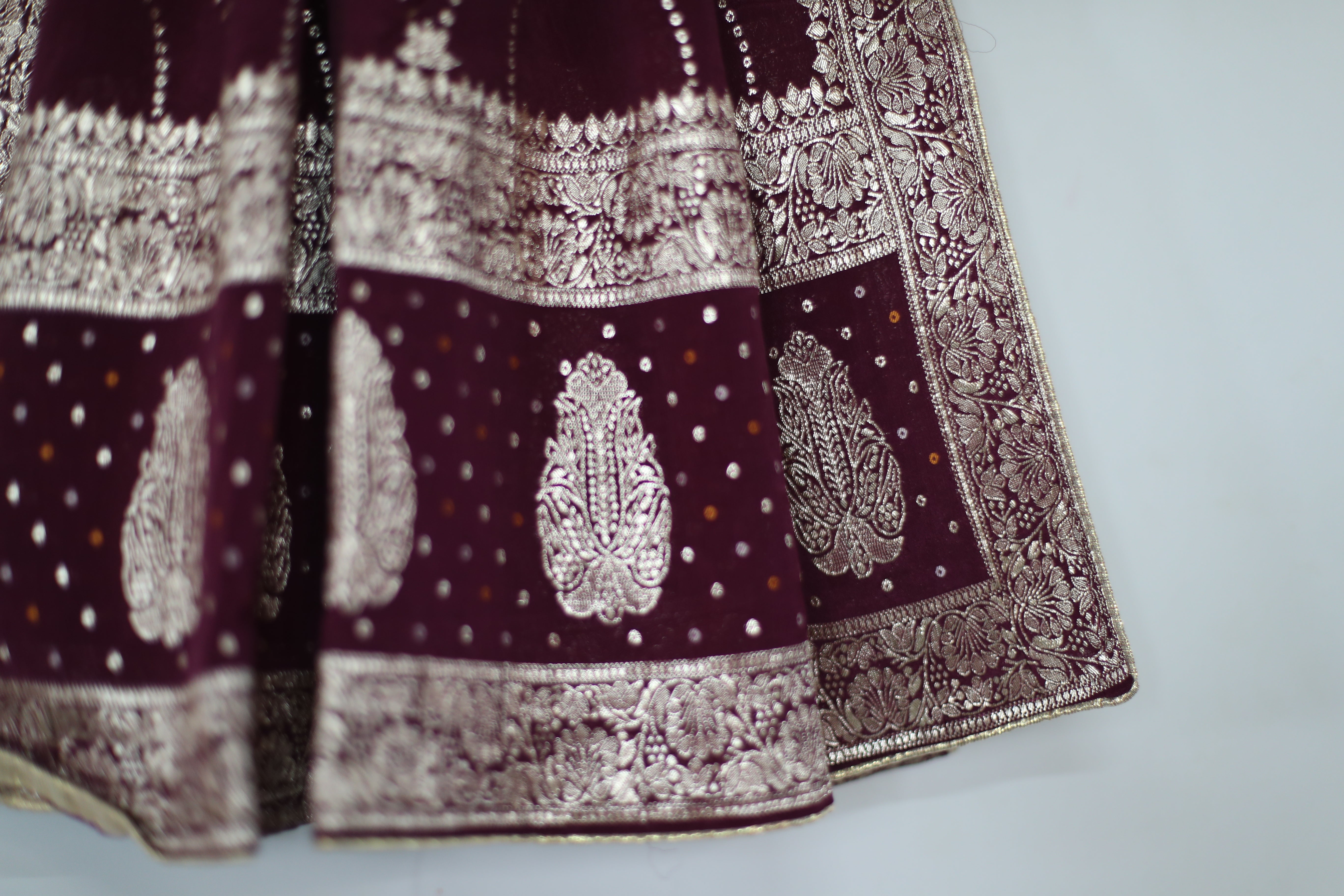 Pure Chinon Bandhini Banarasi Dupatta - Wine