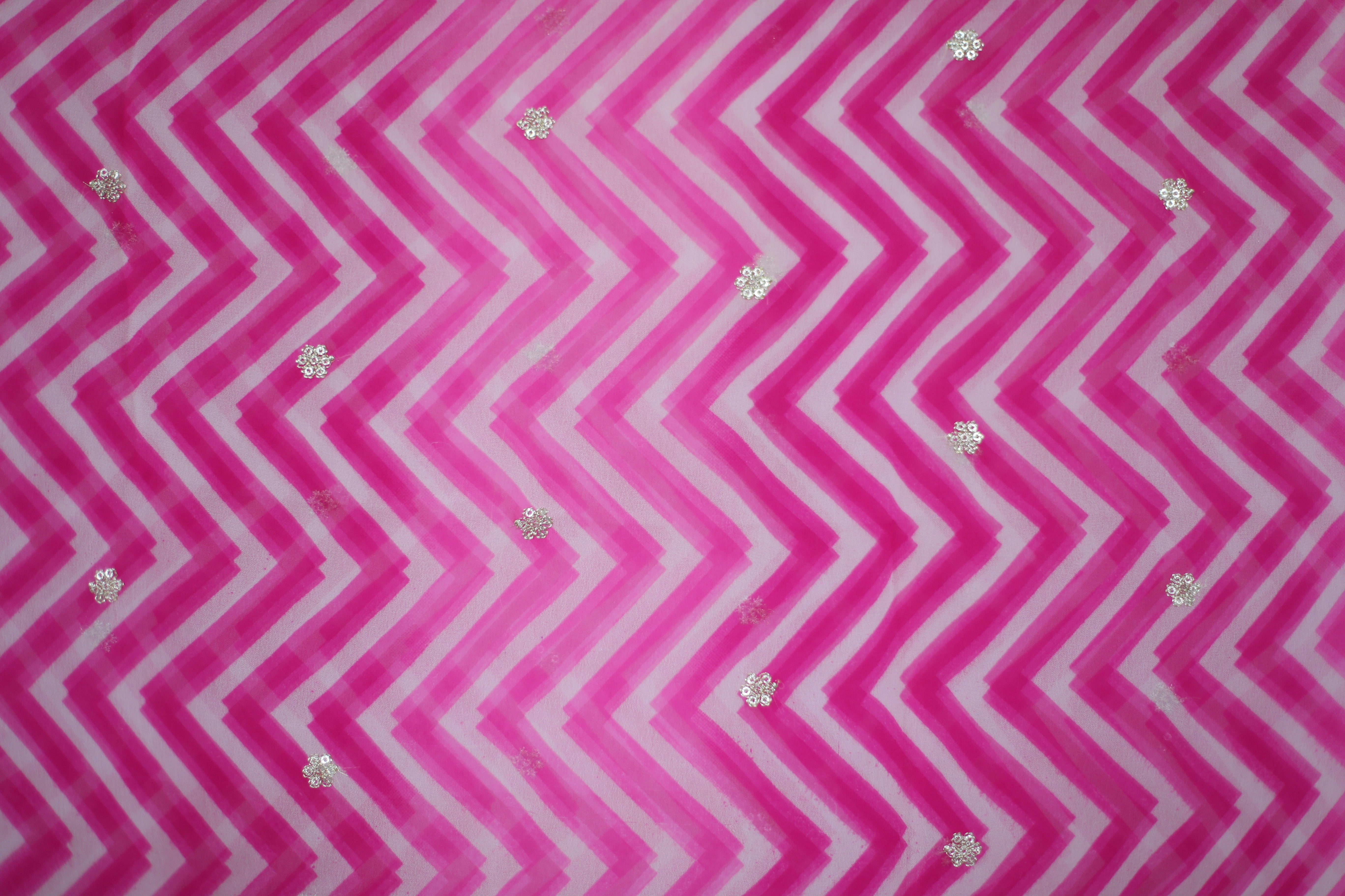Vintage Georgette Lehariya Dupatta - Pink