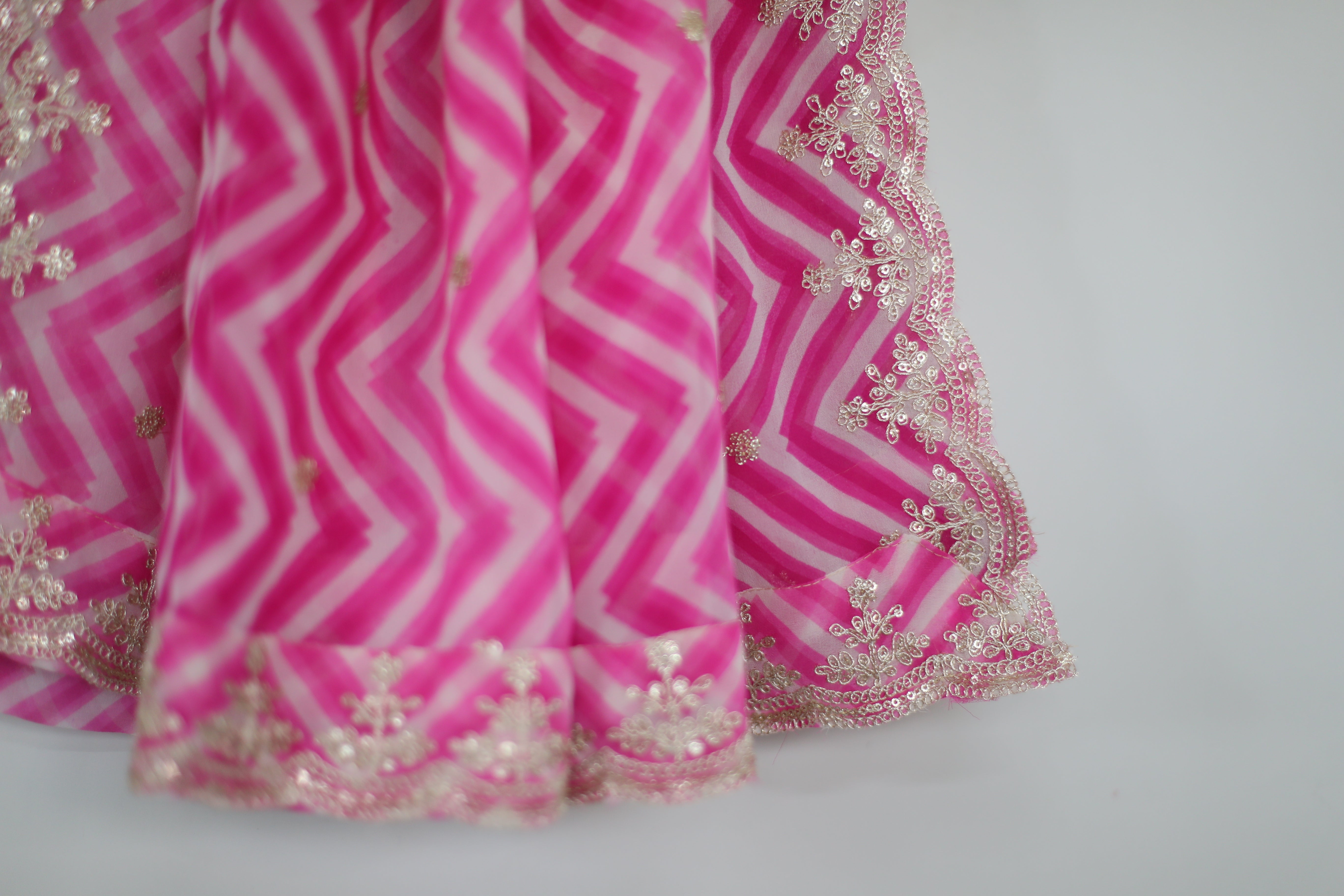 Vintage Georgette Lehariya Dupatta - Pink