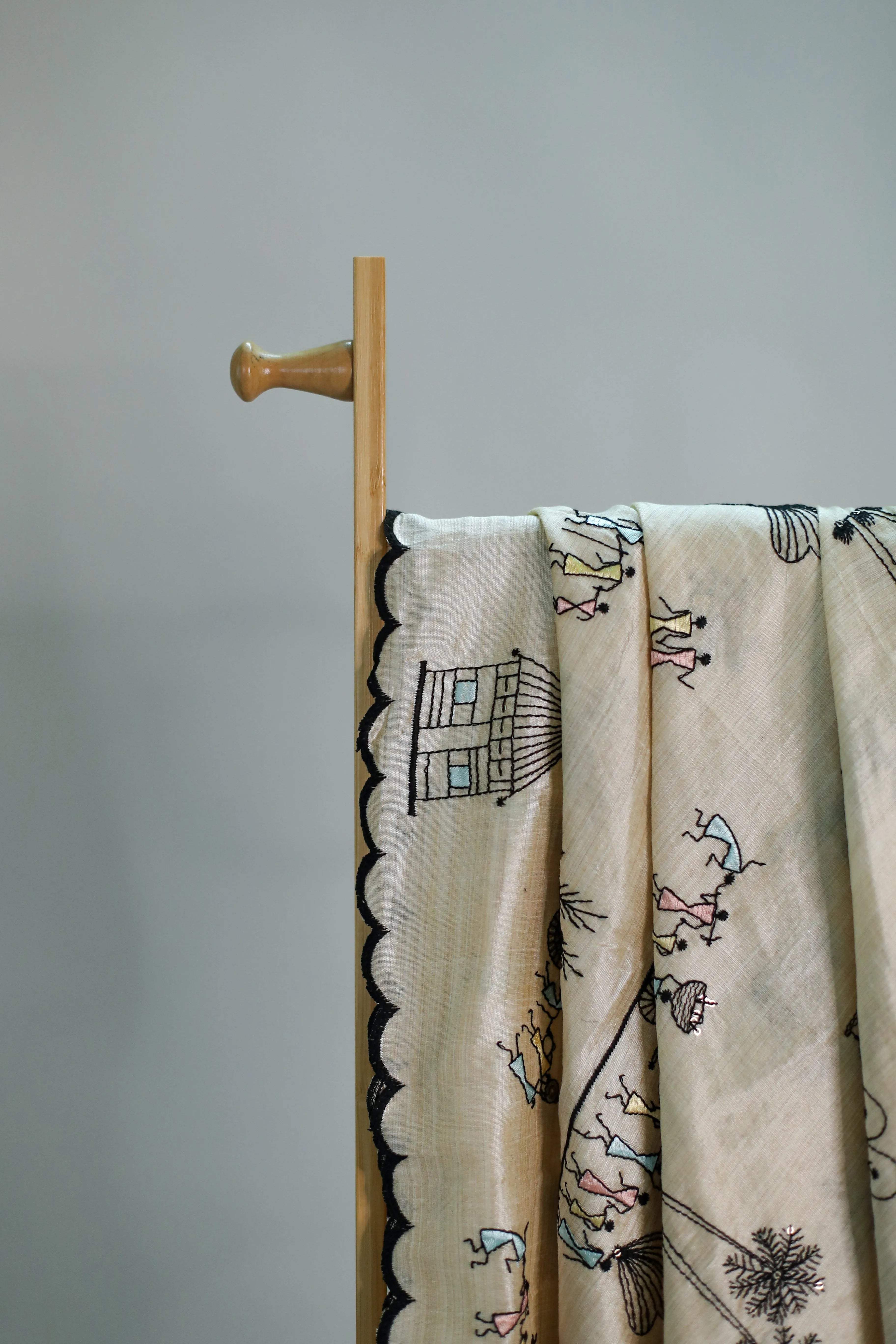 Warli Embroidered Silk Dupatta - M'Foks