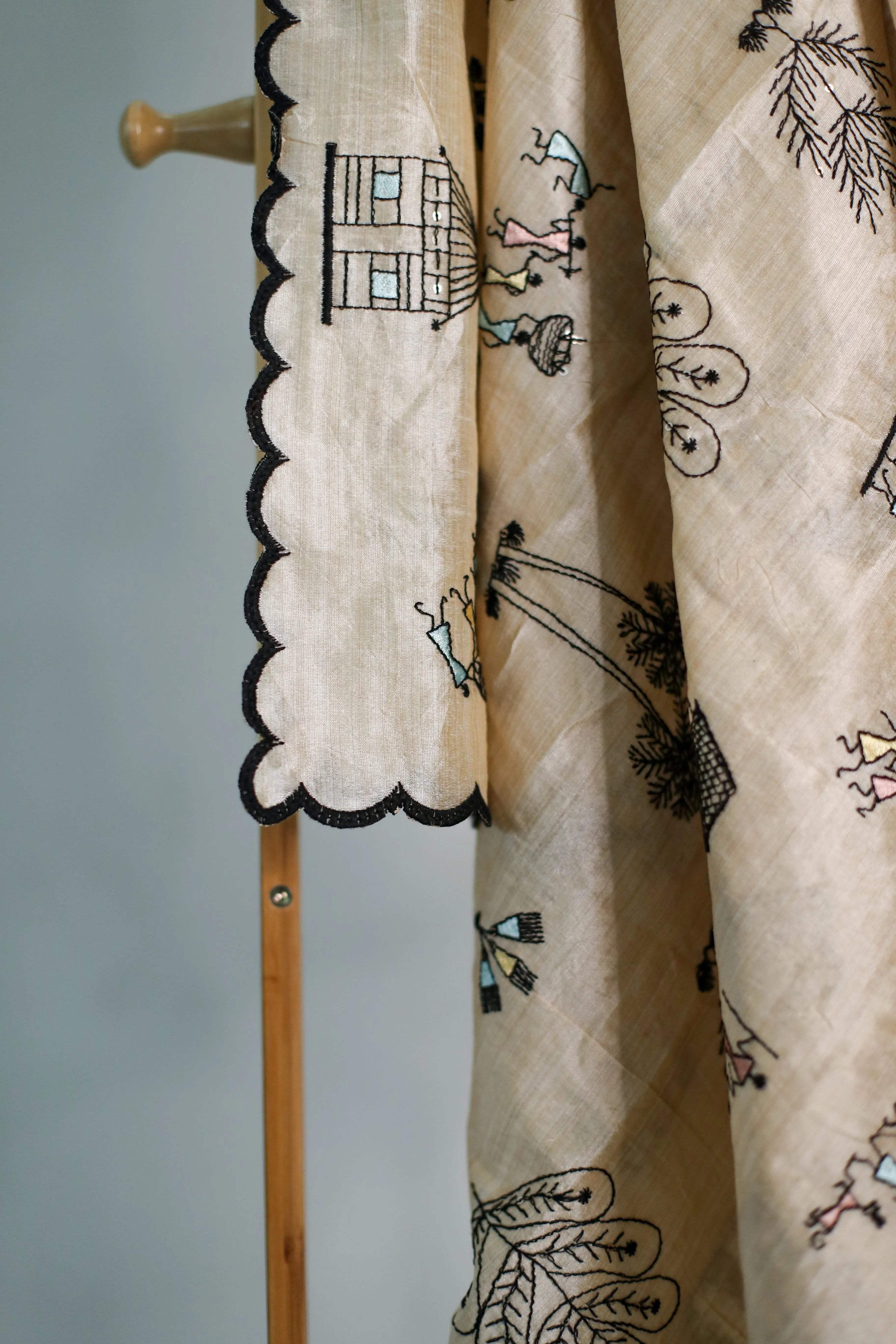 Warli Embroidered Silk Dupatta - M'Foks