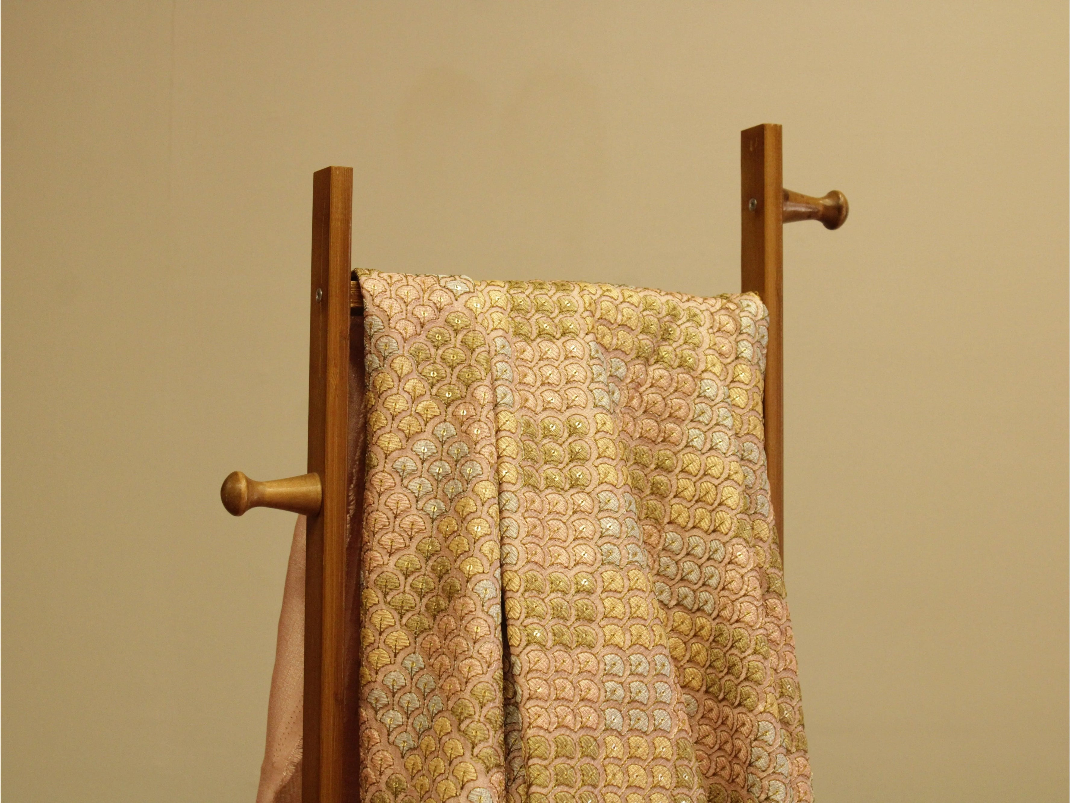 Breezy Shaded Thread Work Fabric - M'Foks