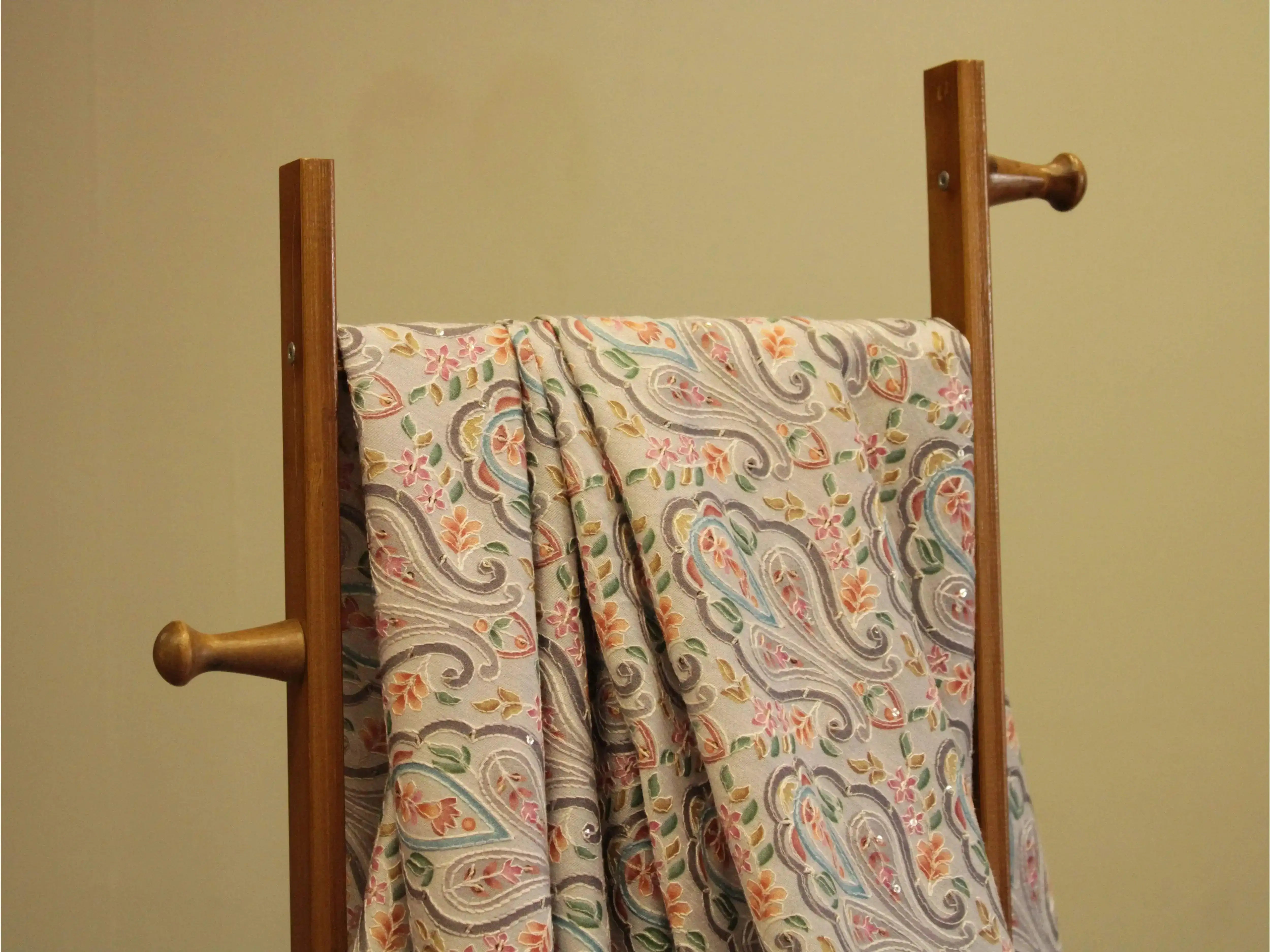 Canvas : Silk Digital Print Fabric - Grey - M'Foks