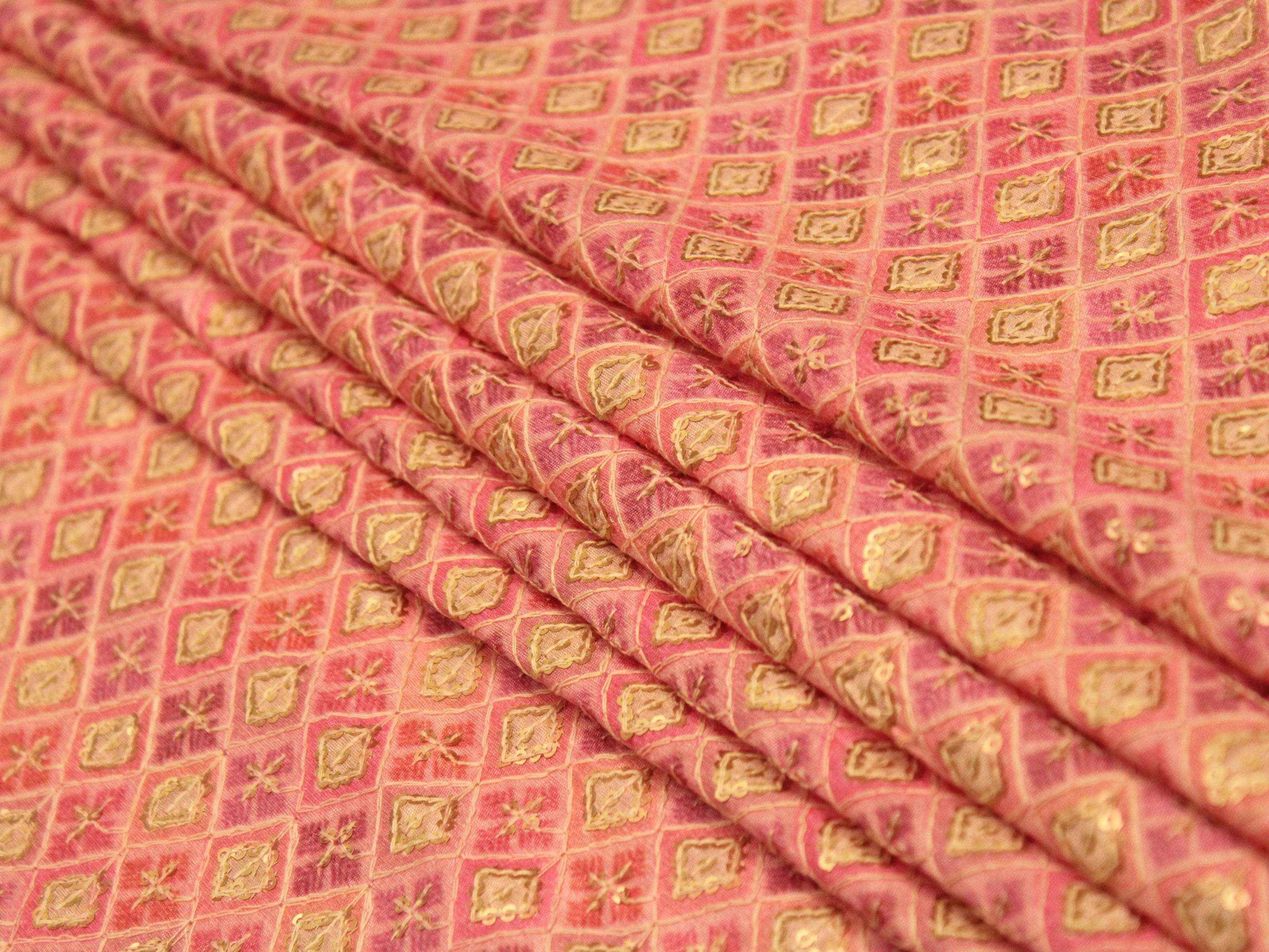 Canvas : Silk Digital Print Fabric - Pink