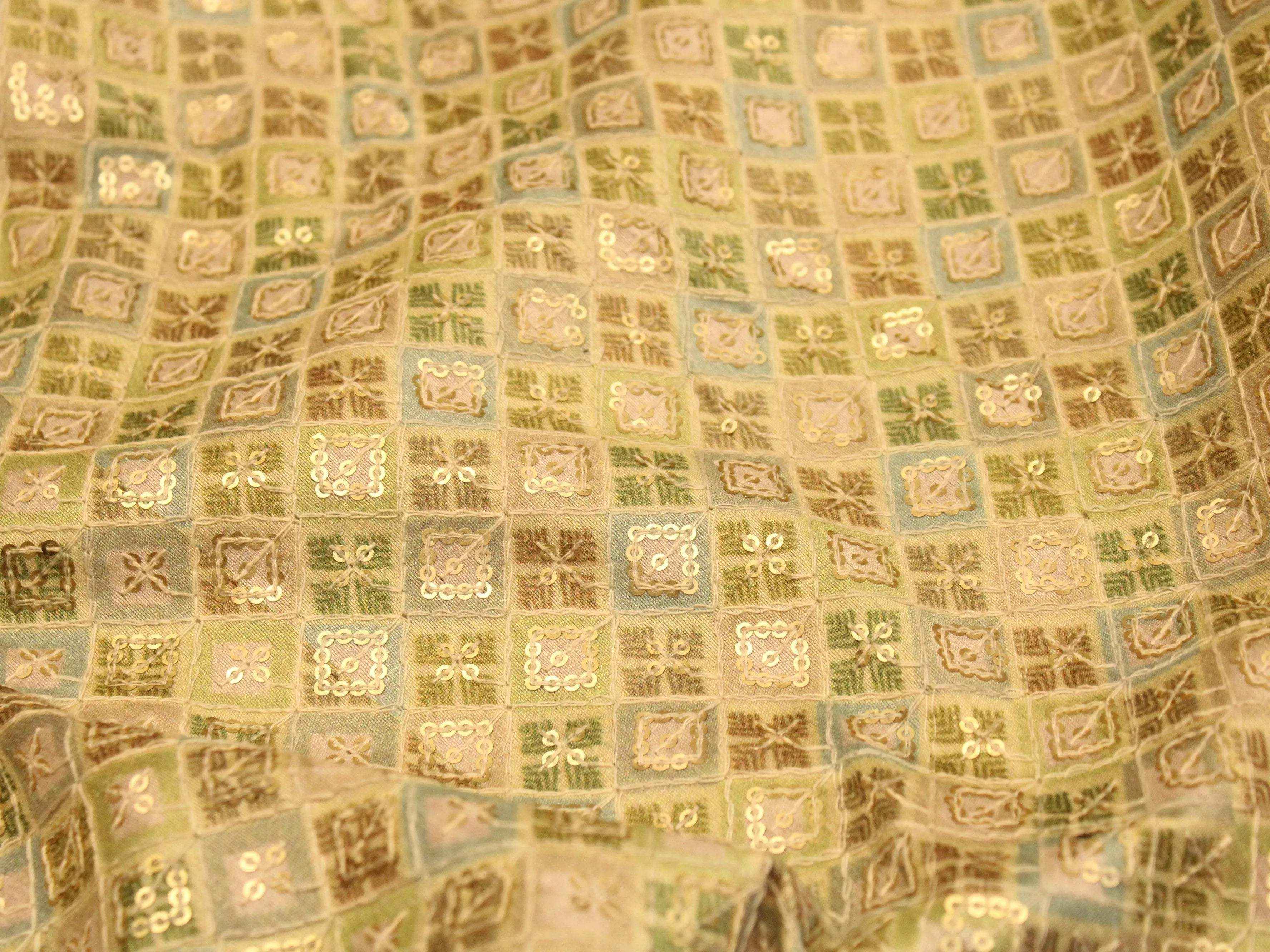 Canvas : Silk Digital Print Fabric - Pista