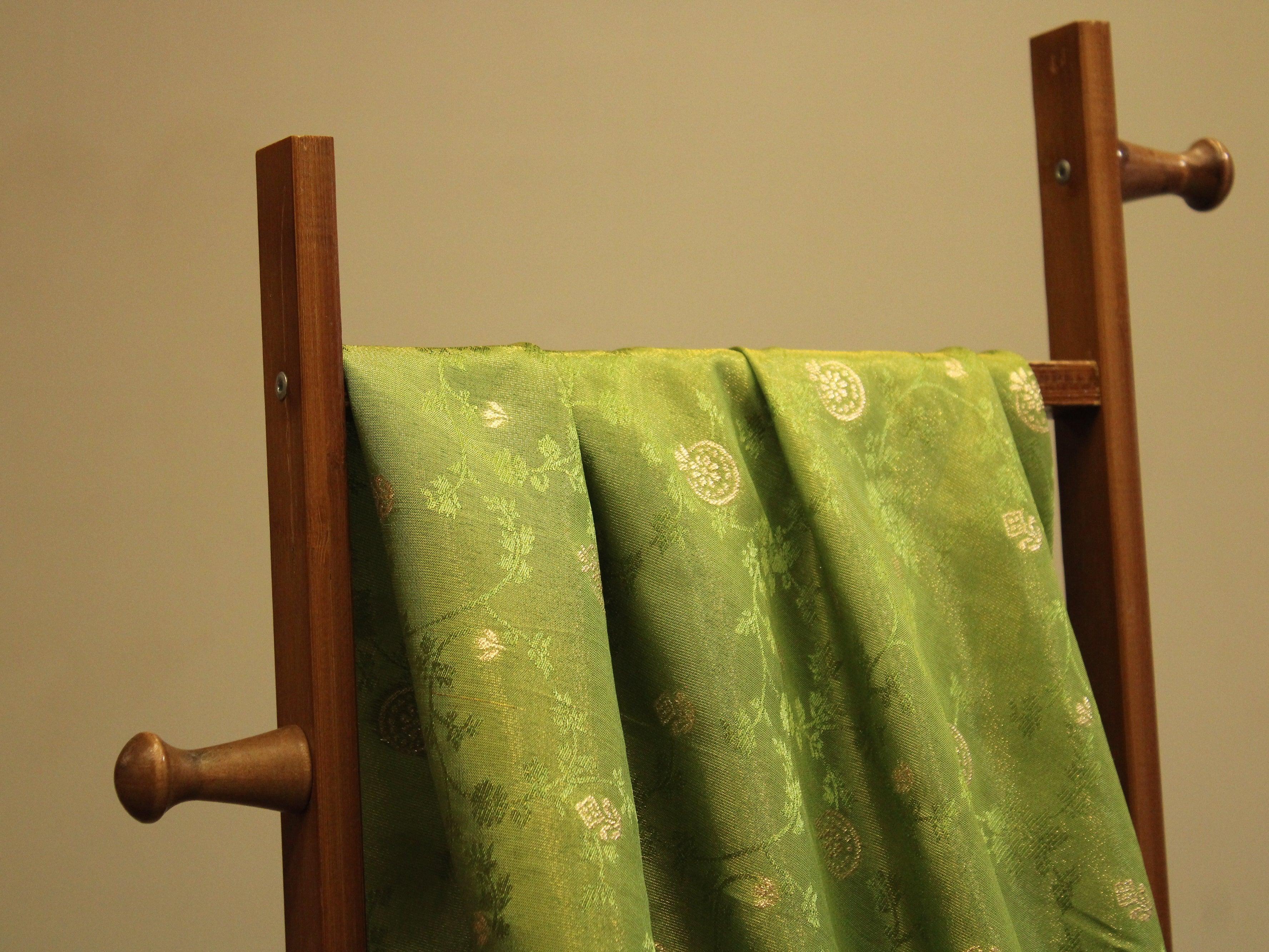 Ivory Elegance: Premium Banarasi Tissue Silk Fabric - Green - M'Foks