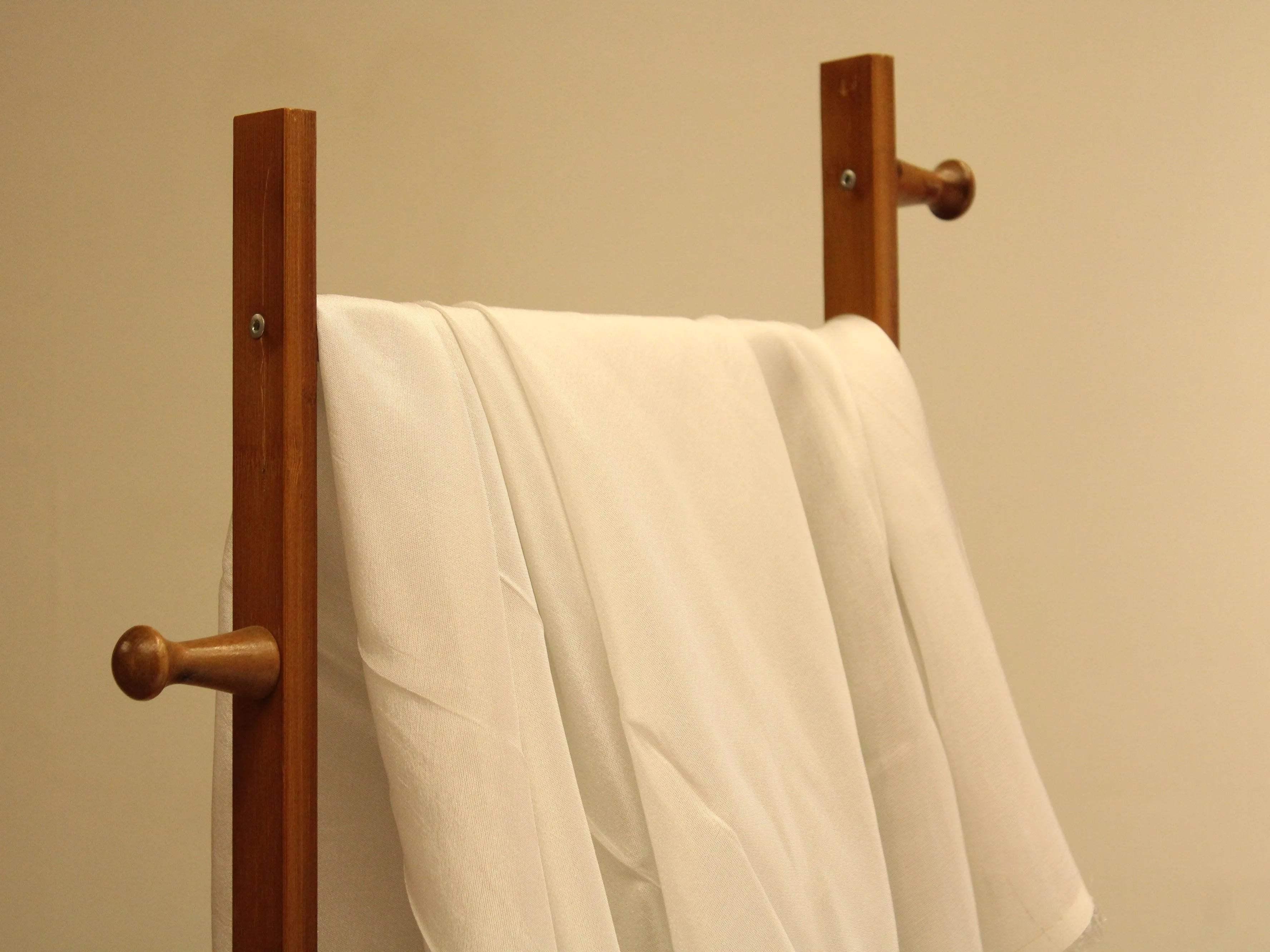 Tissue Cosmos Plain Dyeable Fabric – Silver