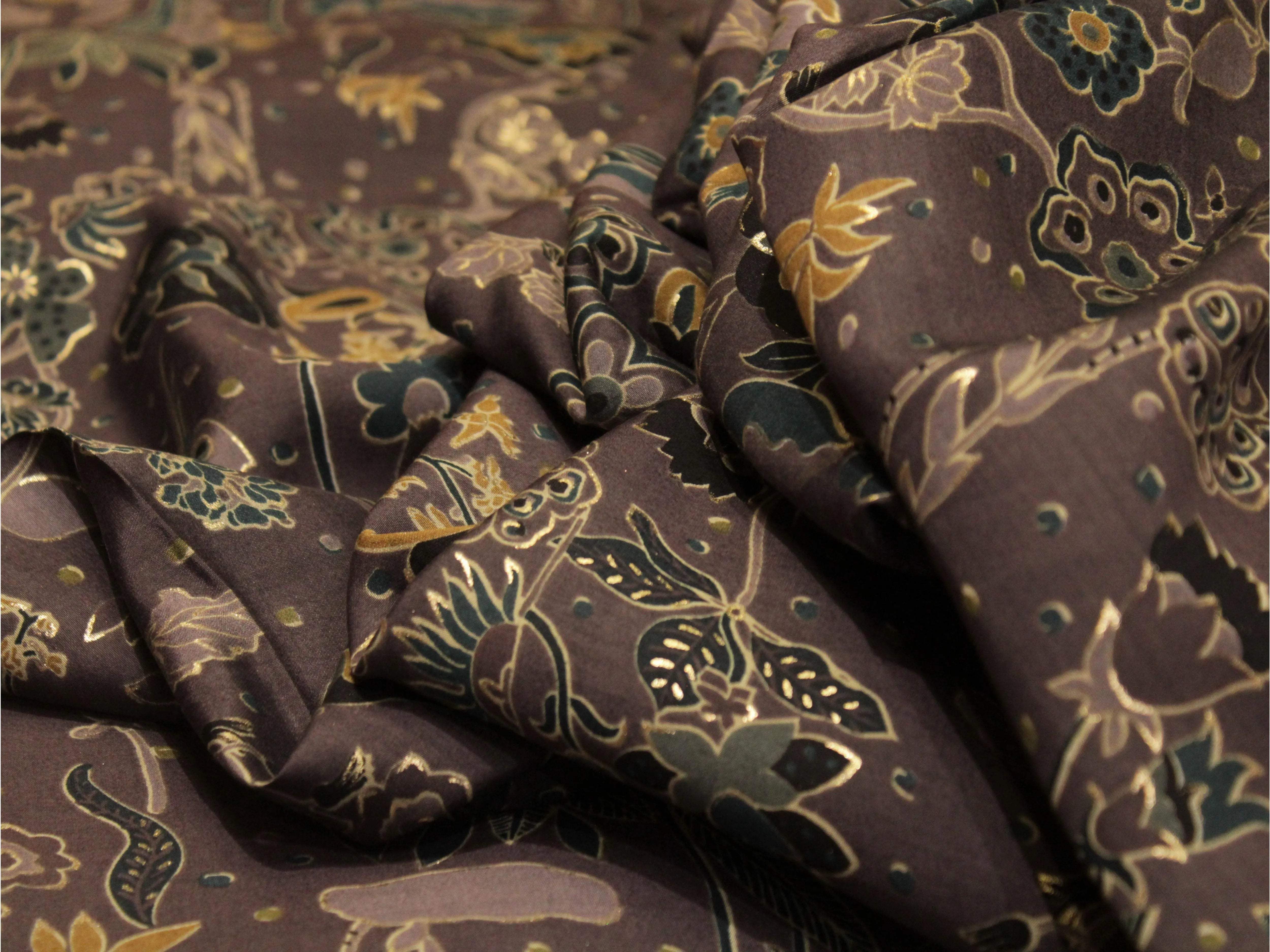 Loud : Digital Print Muslin Silk Fabric - M'Foks
