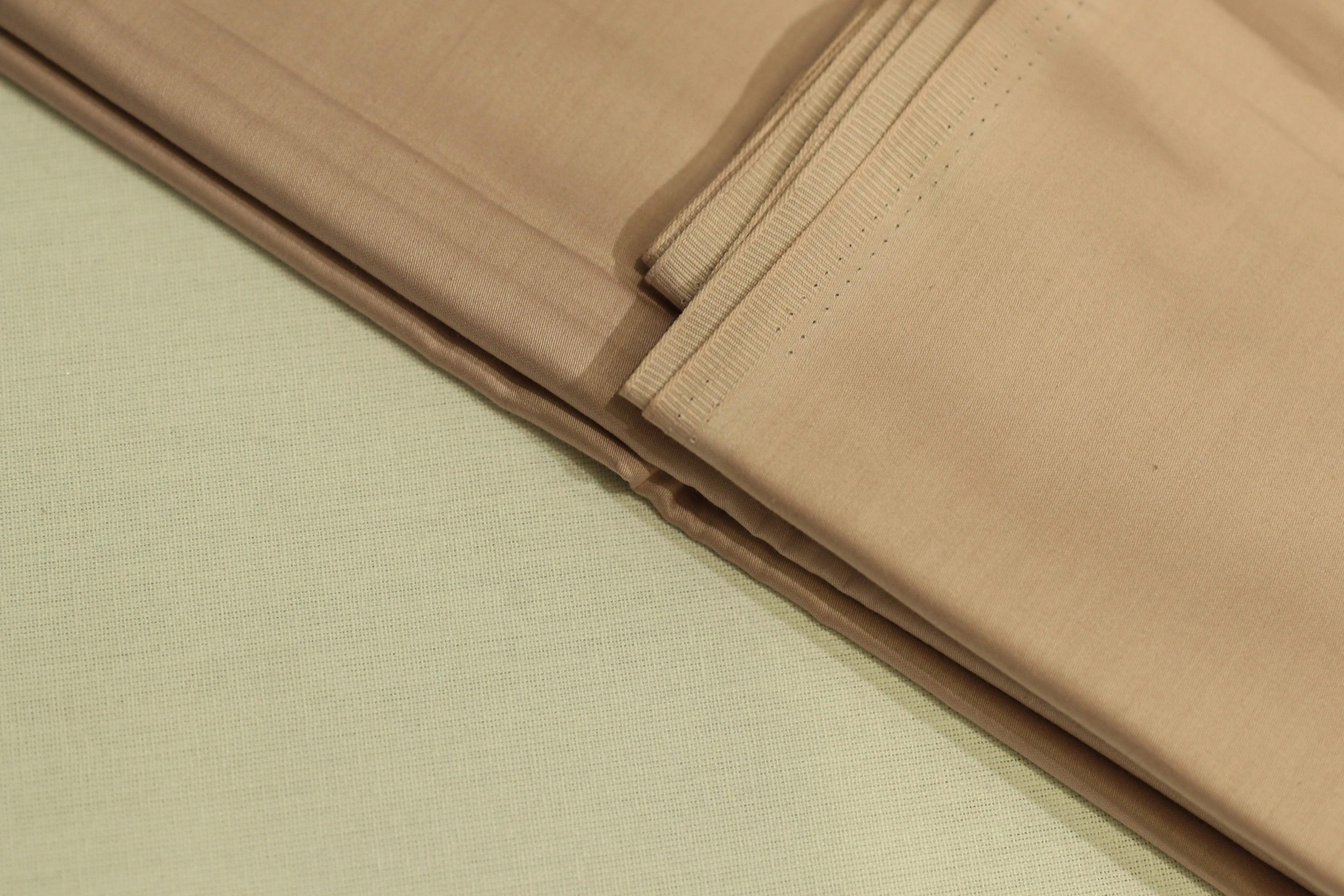 Mfoks : Everyday Plain Cotton Satin Fabric - Light Onion Pink - M'Foks
