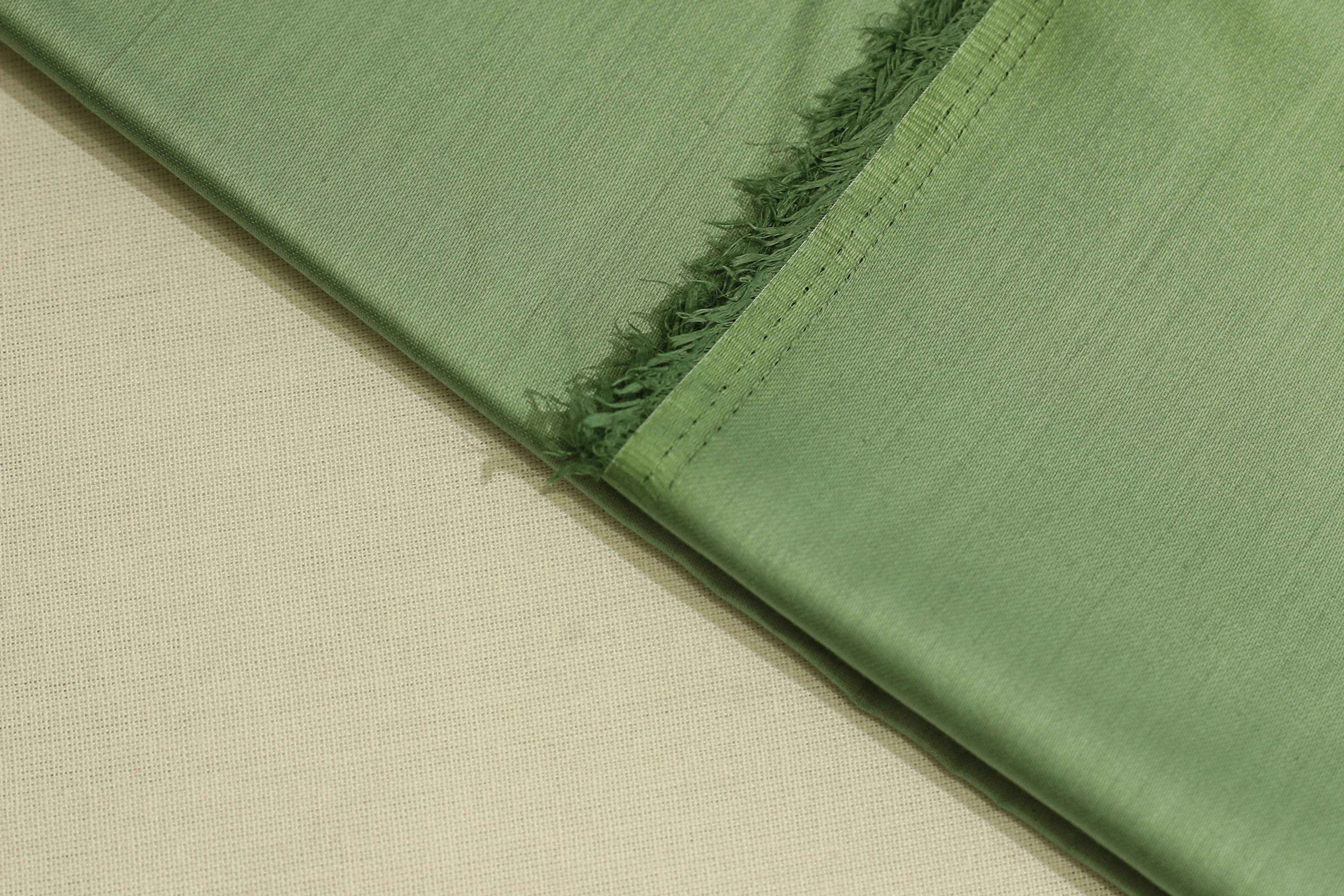 Mfoks : Everyday Plain Cotton Satin Fabric - Pastel Pista Green