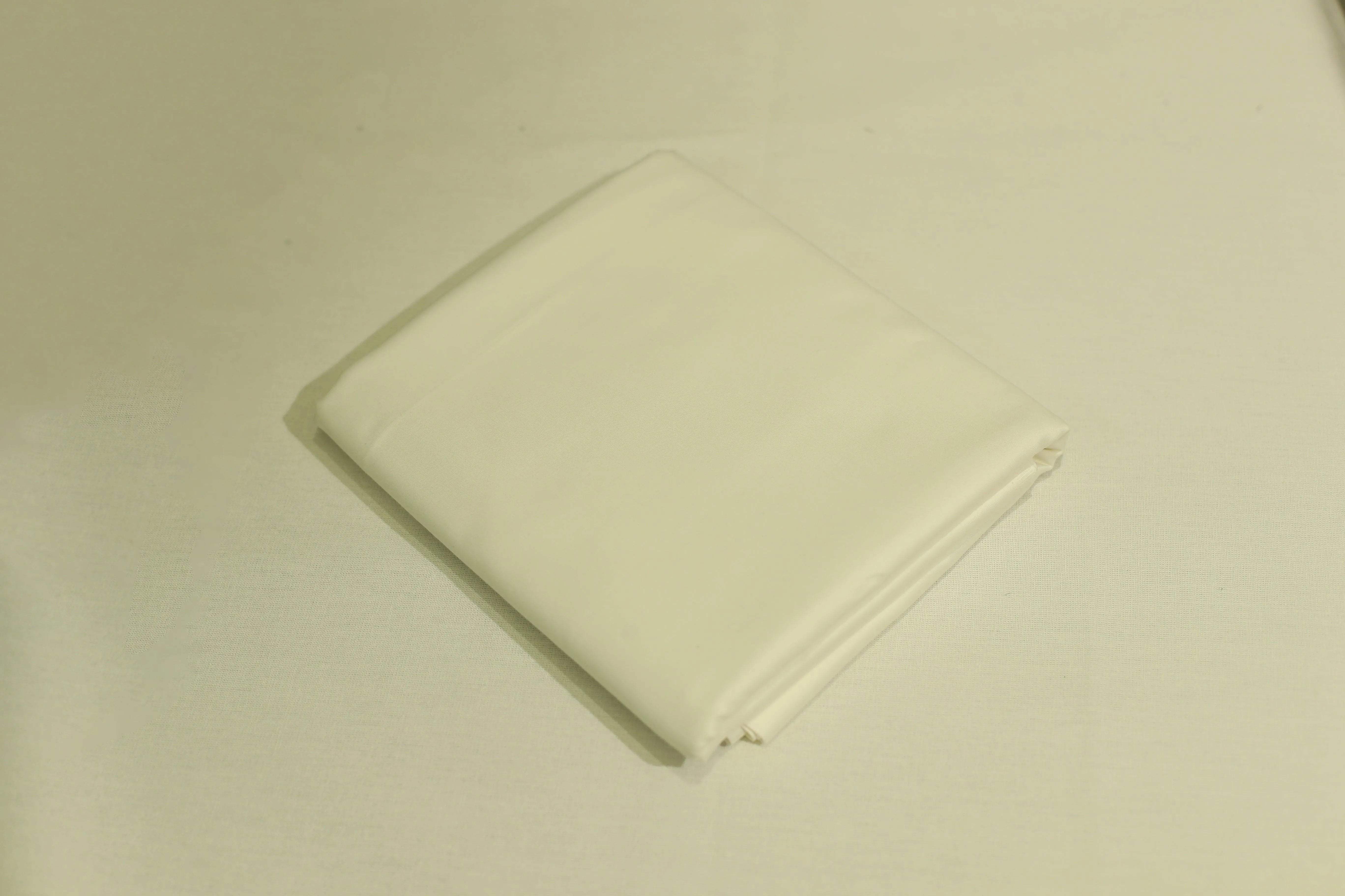 Mfoks : Everyday Plain Cotton Satin Fabric - White Dyeable - M'Foks