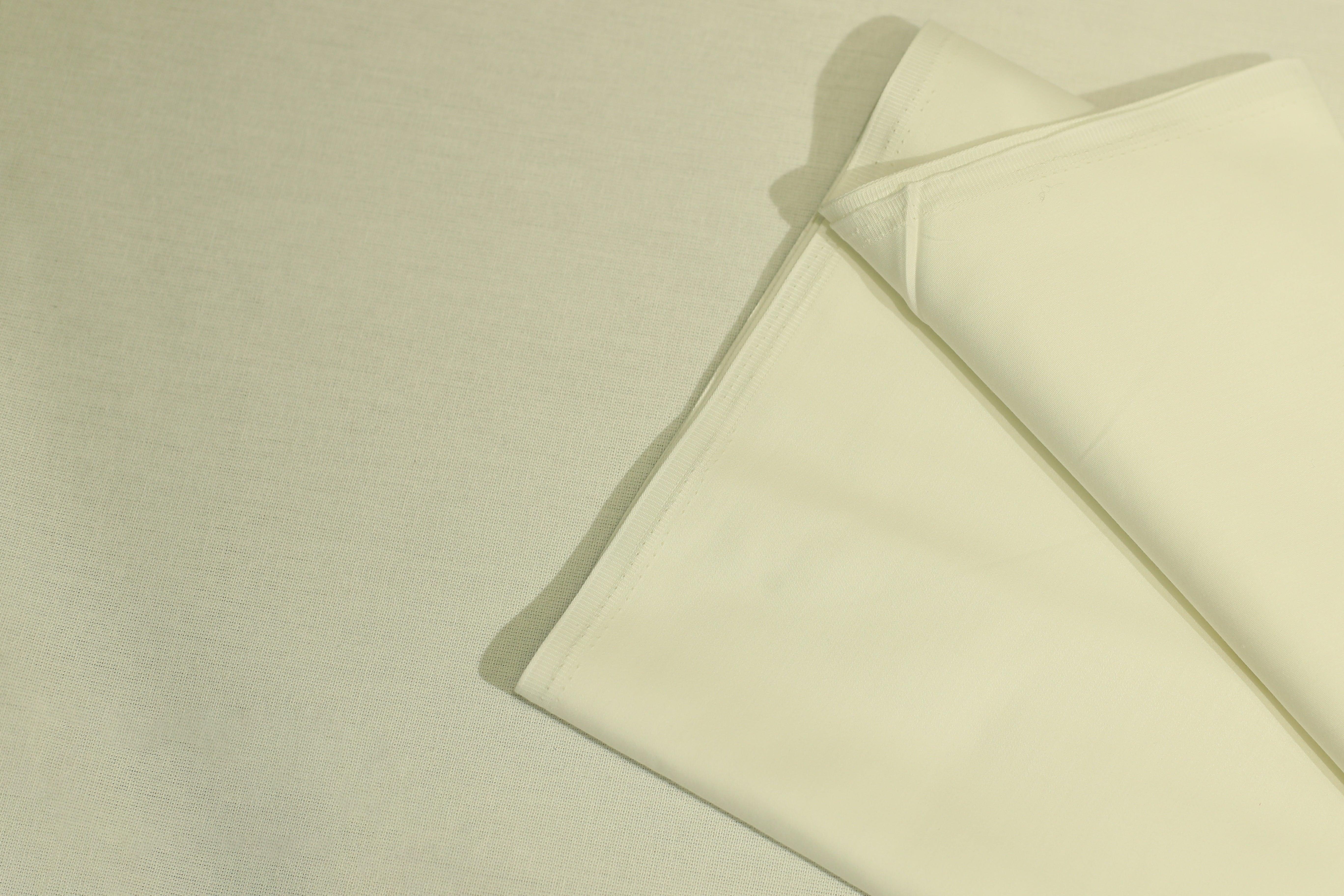 Mfoks : Everyday Plain Cotton Satin Fabric - White Dyeable - M'Foks