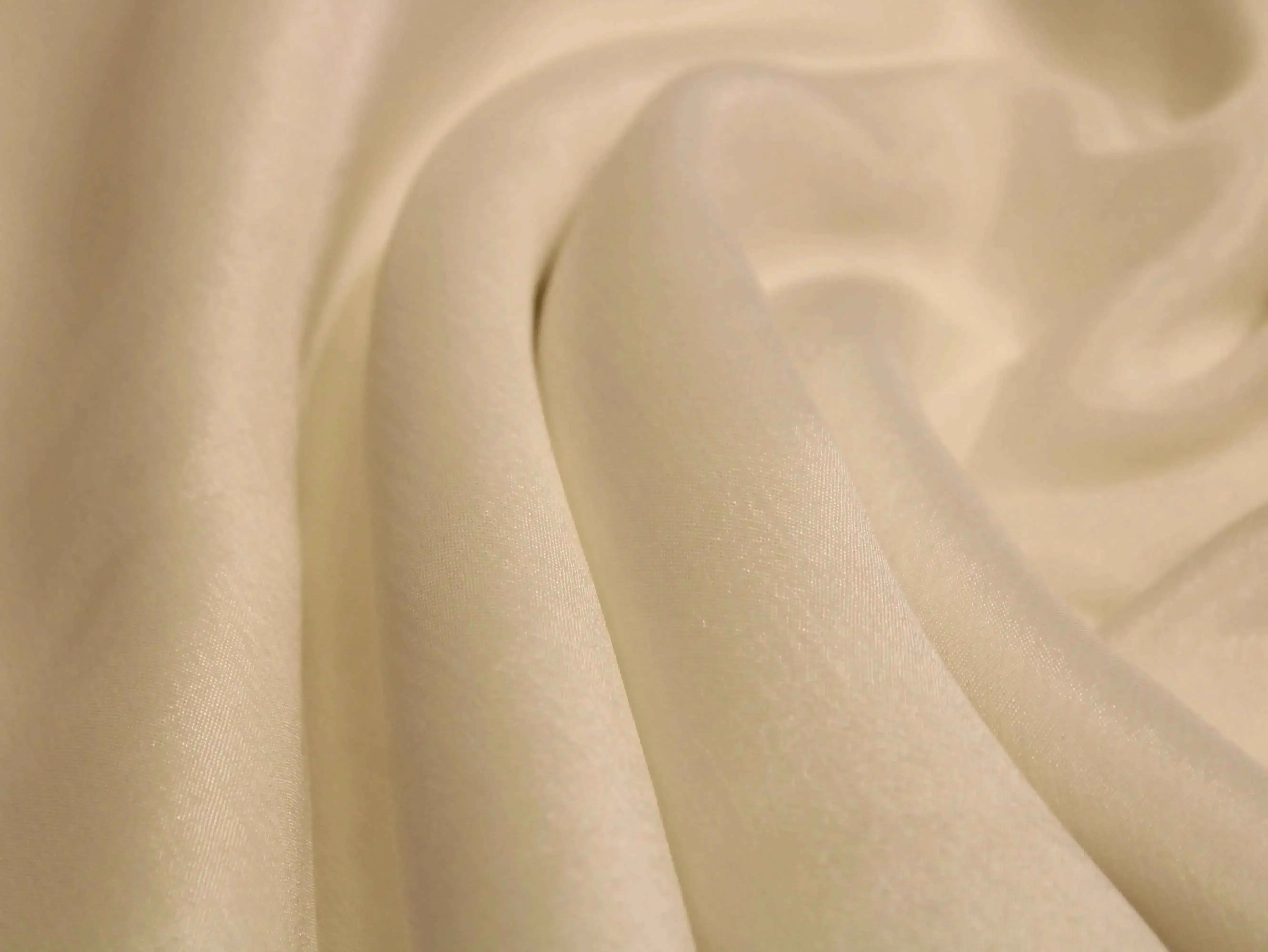 Plain White Dyeable Chinon Fabric