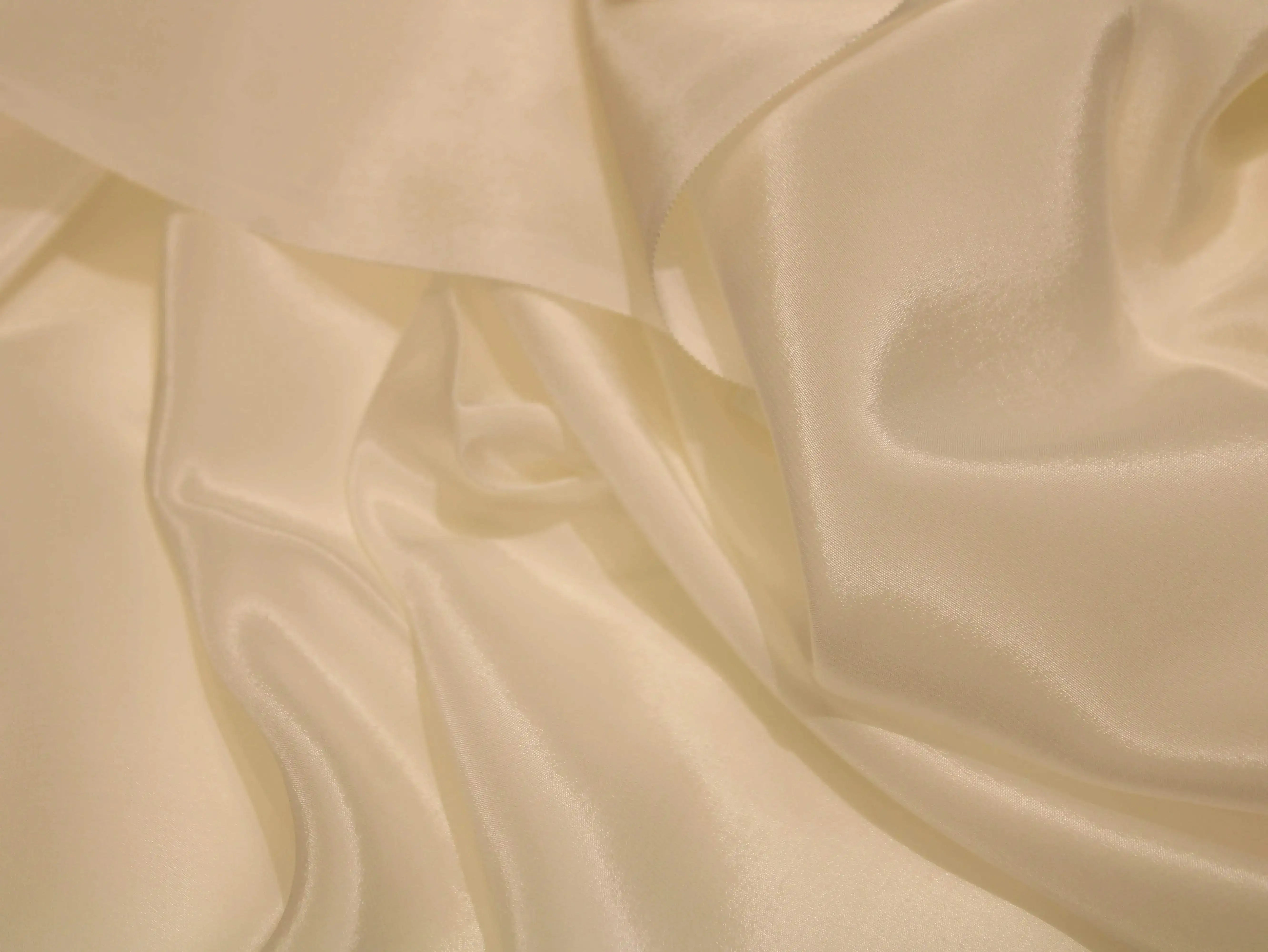 Plain White Dyeable Pure Natural Crepe Fabric - M'Foks