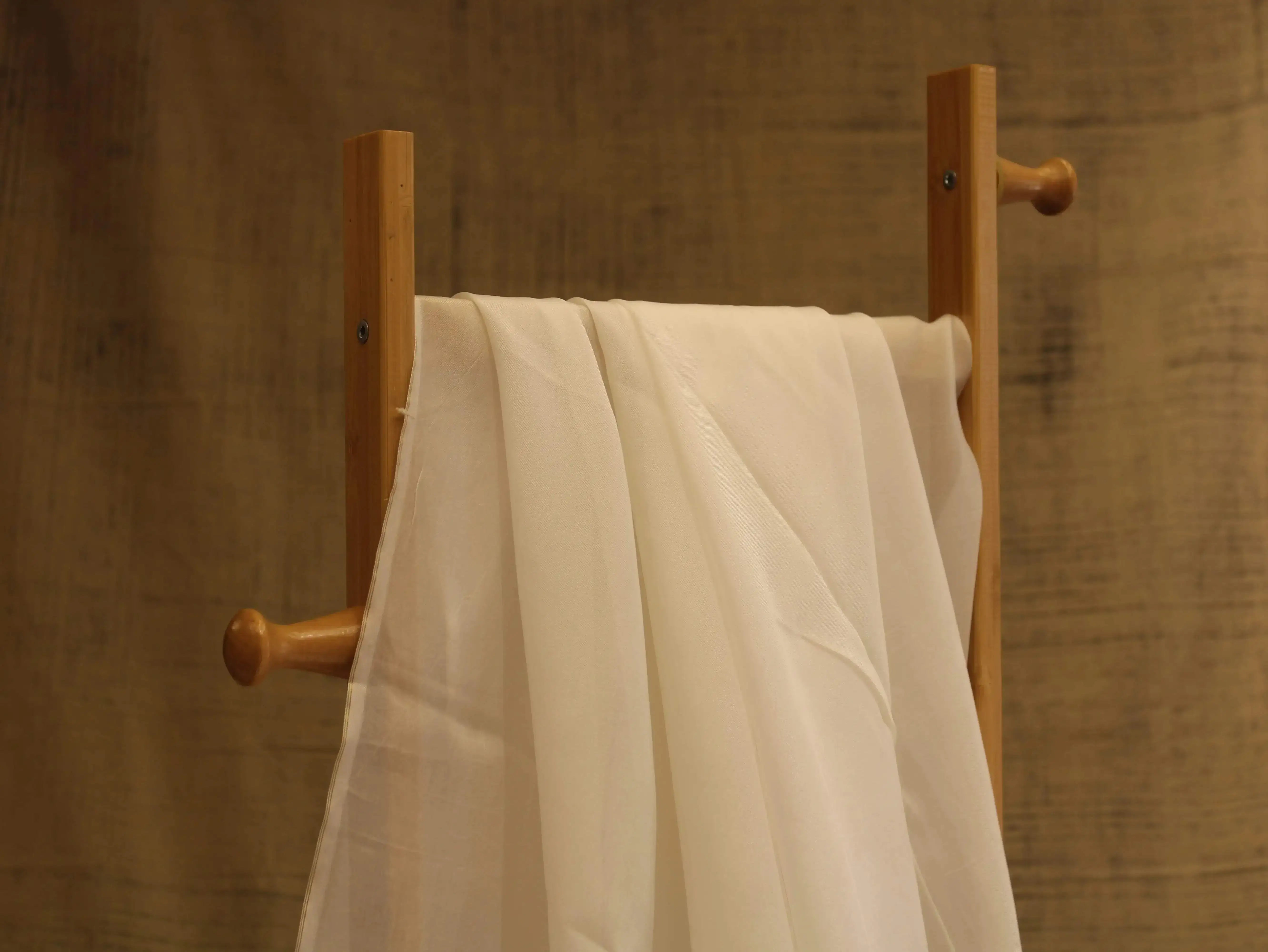 Plain White Dyeable Pure Organza Fabric - M'Foks