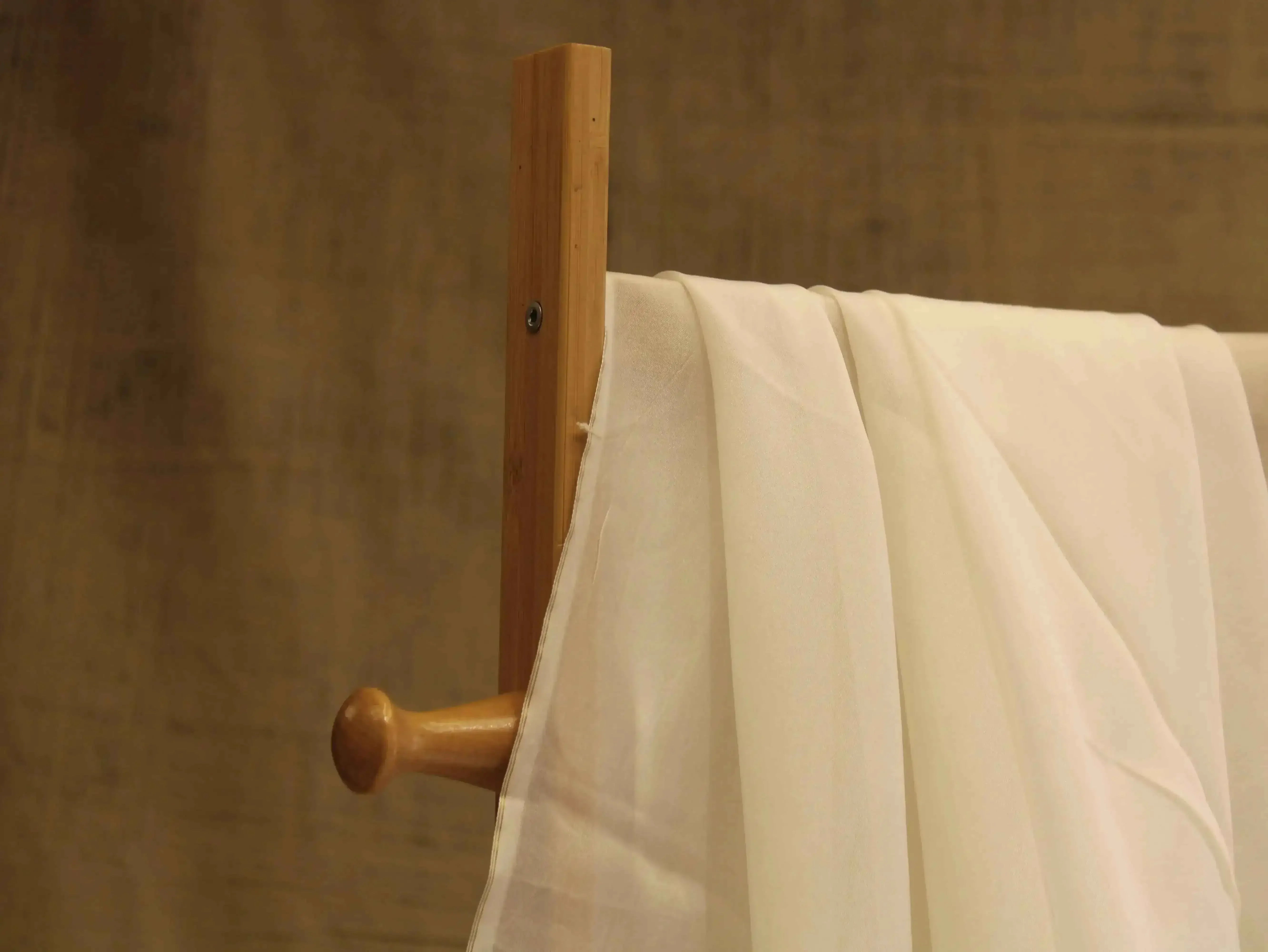 Plain White Dyeable Pure Organza Fabric