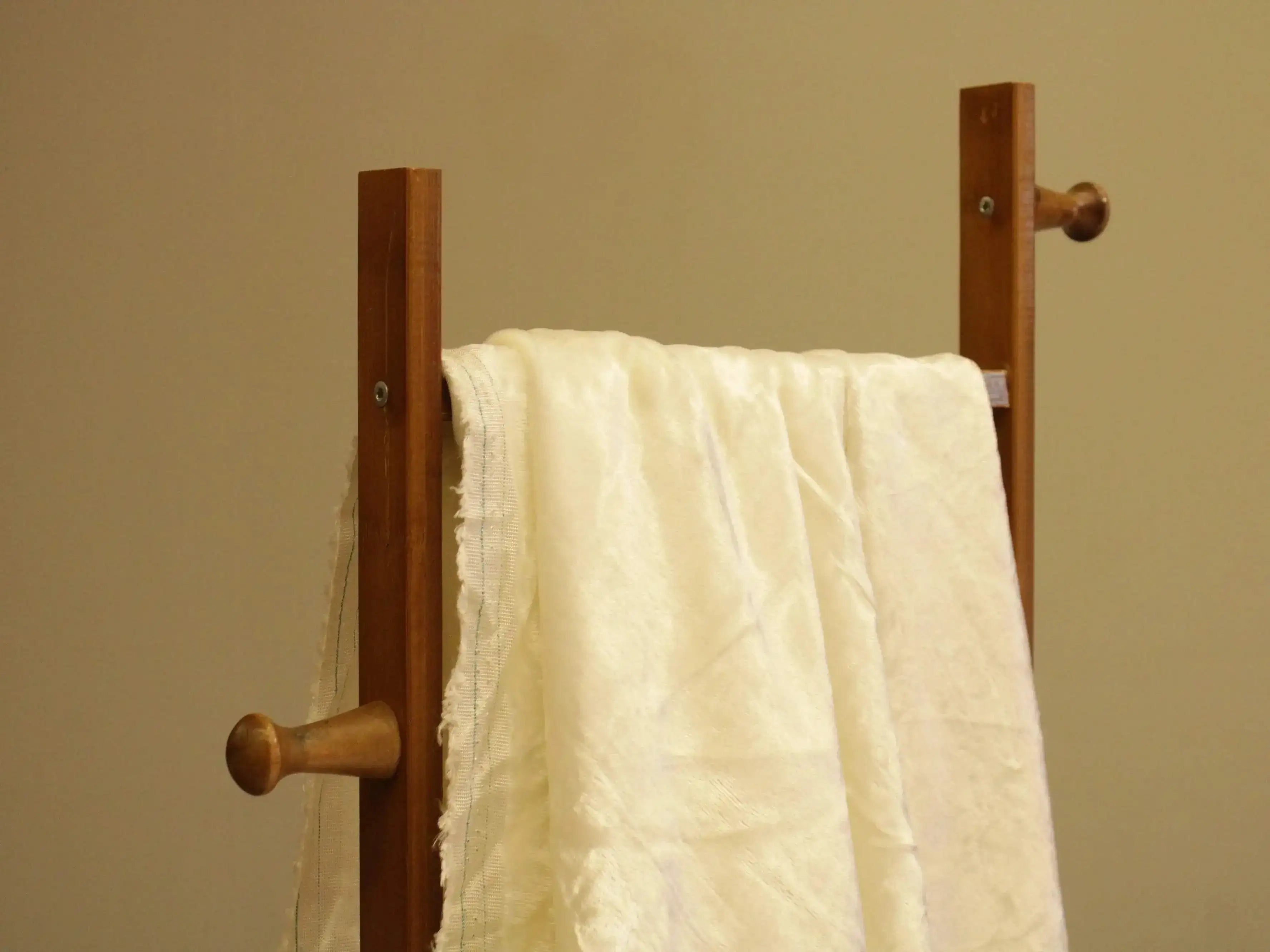 Plain White Dyeable Pure Velvet Fabric - M'Foks
