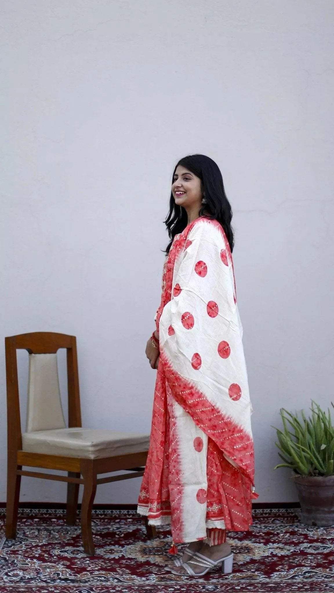 Muslin Silk Anarkali Kurta With Dupatta & Pant - M'Foks