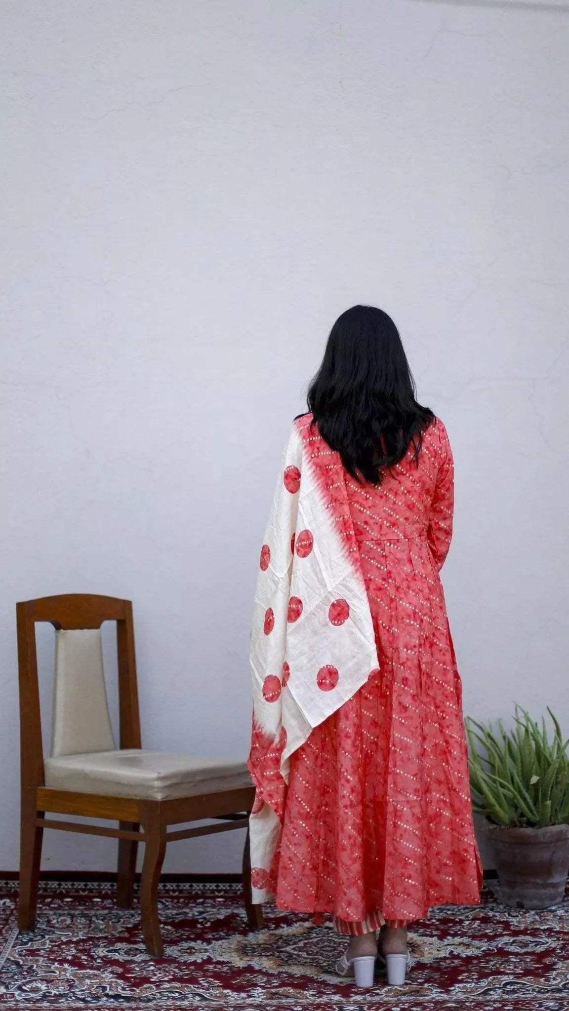 Muslin Silk Anarkali Kurta With Dupatta & Pant - M'Foks