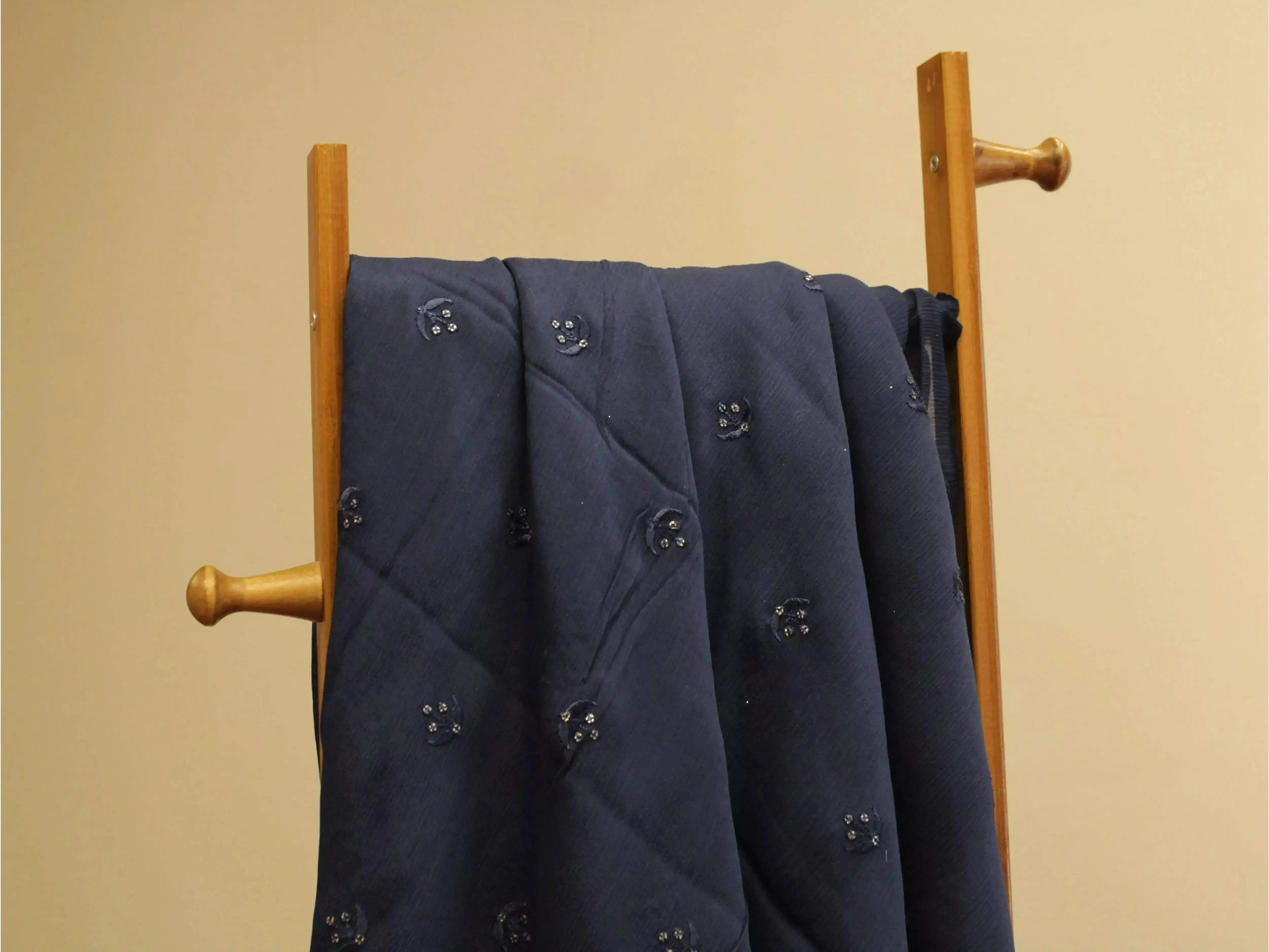 Pure Chinon Minimal Buti Work Fabric - Blue - M'Foks