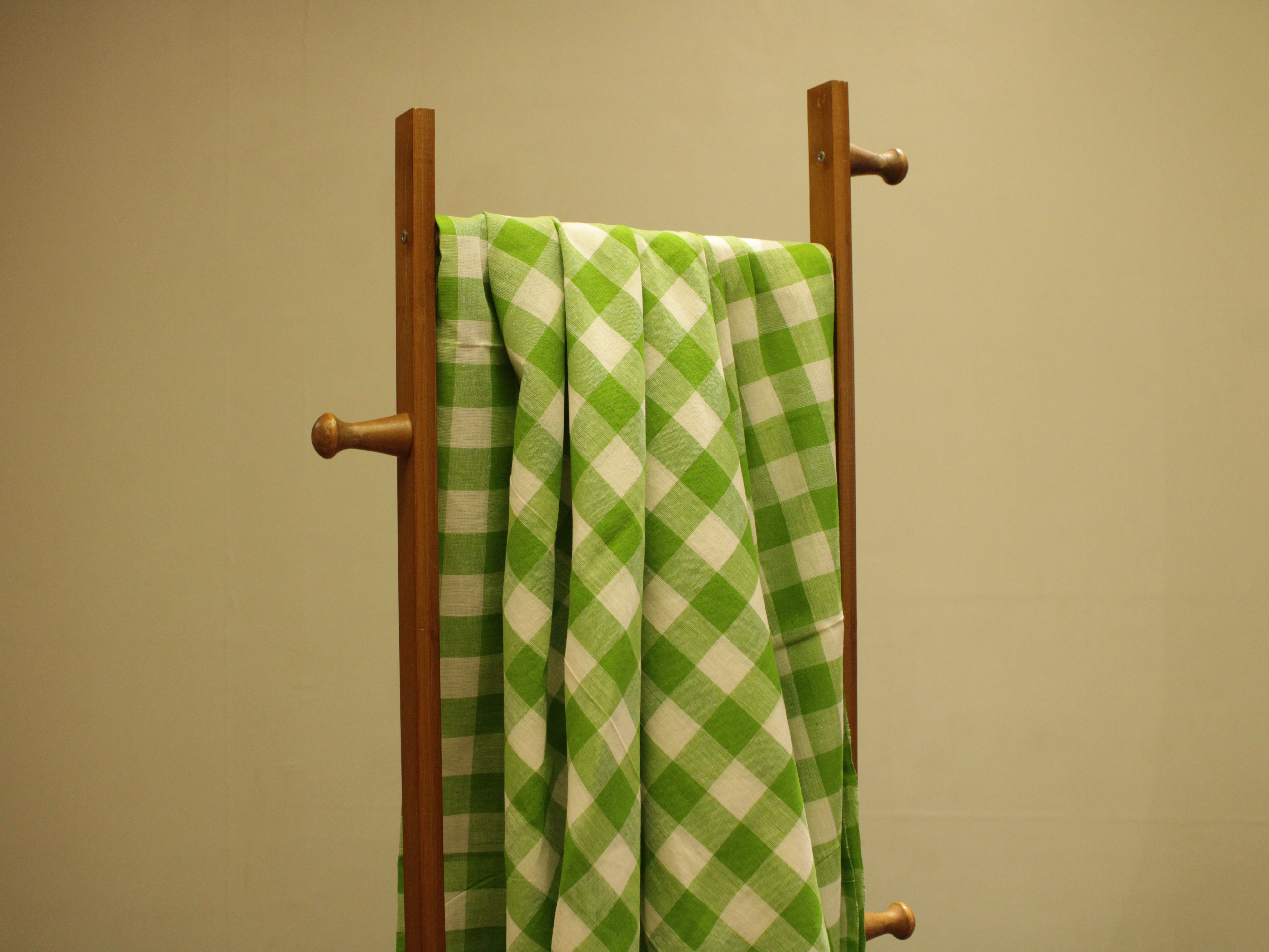 Checked Handloom Pure Cotton Woven Fabric