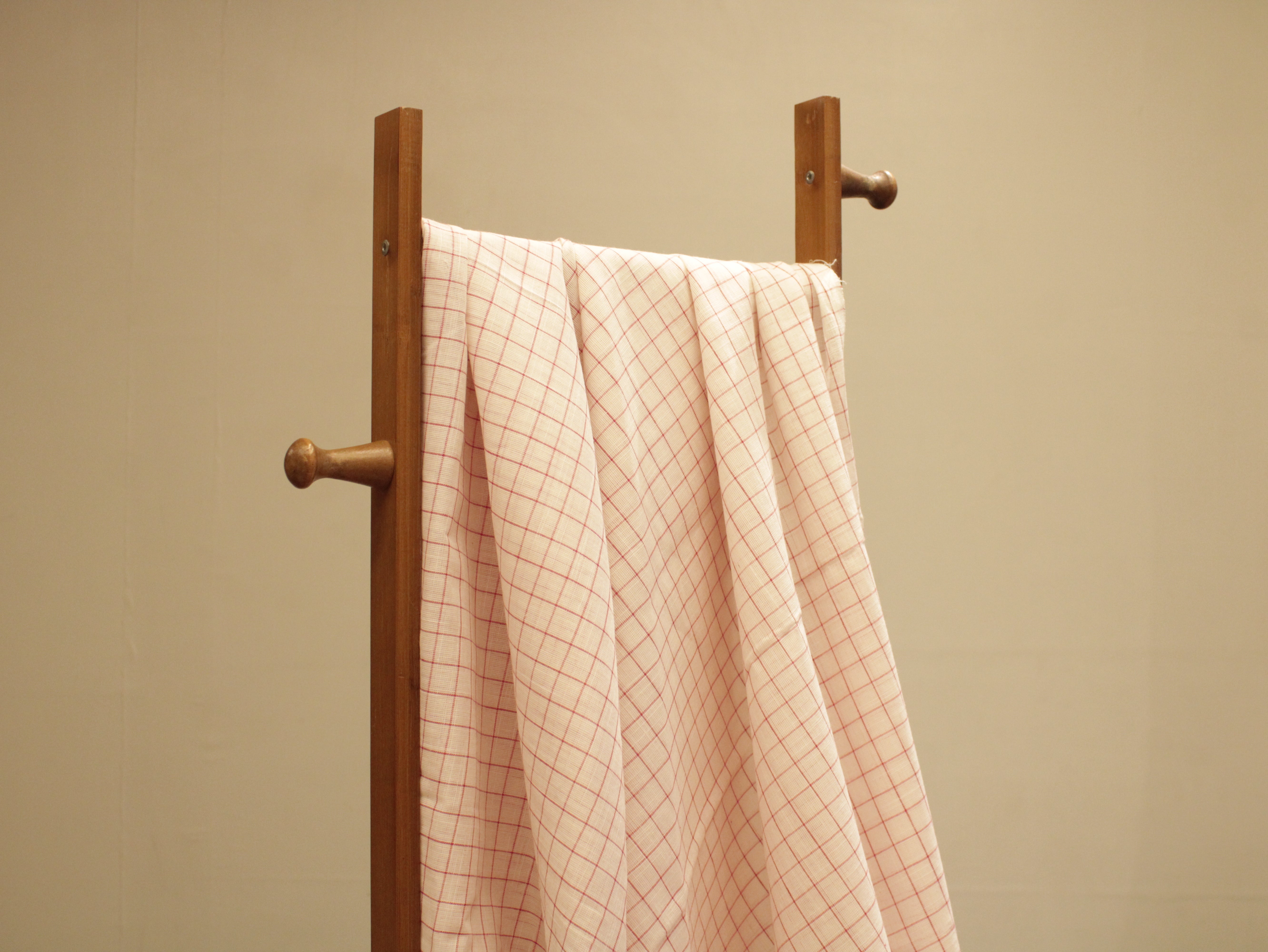 Checked Handloom Pure Cotton Woven Fabric