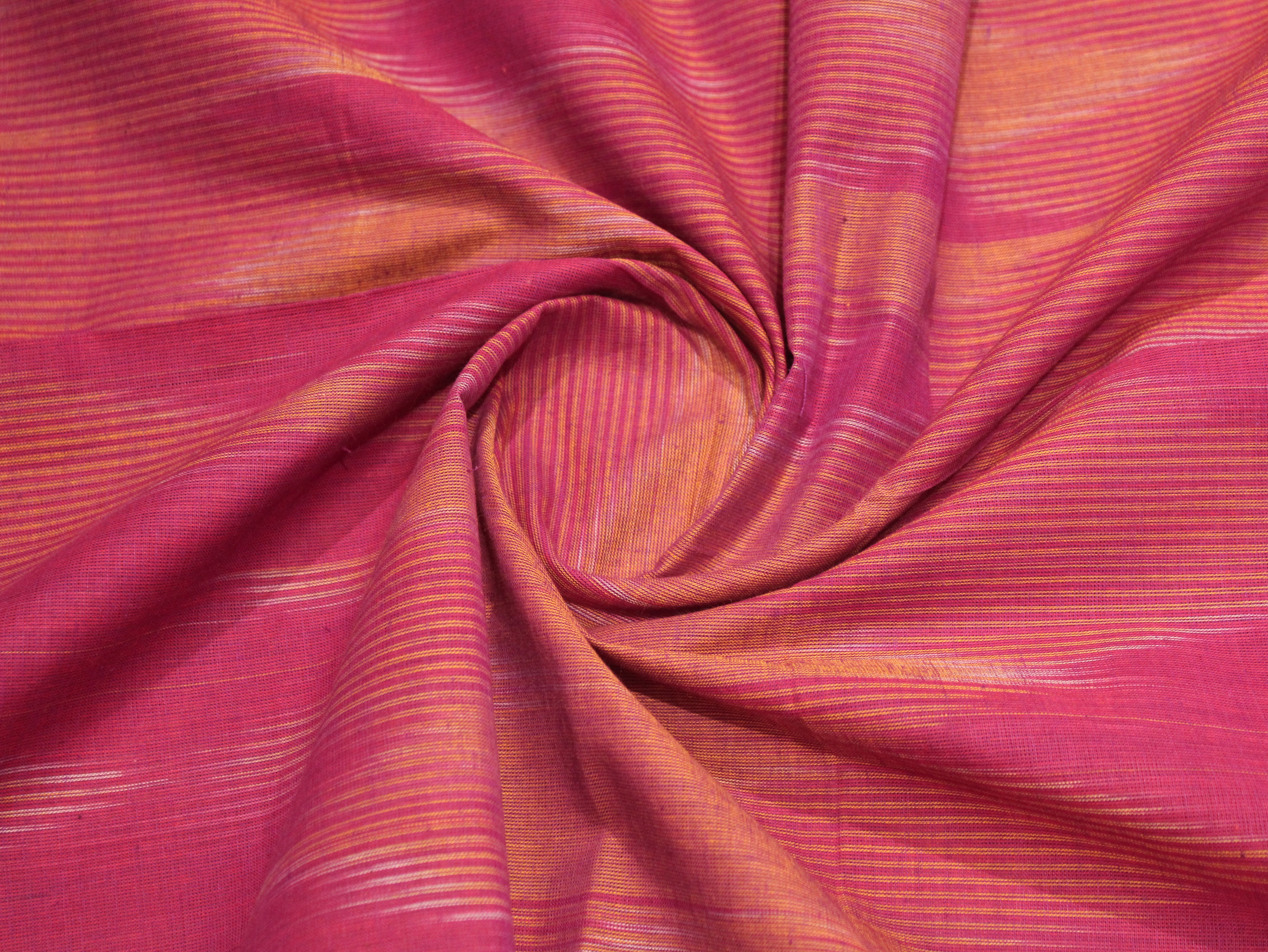 Mfoks : Handloom Pure Cotton Woven Fabric - Rani