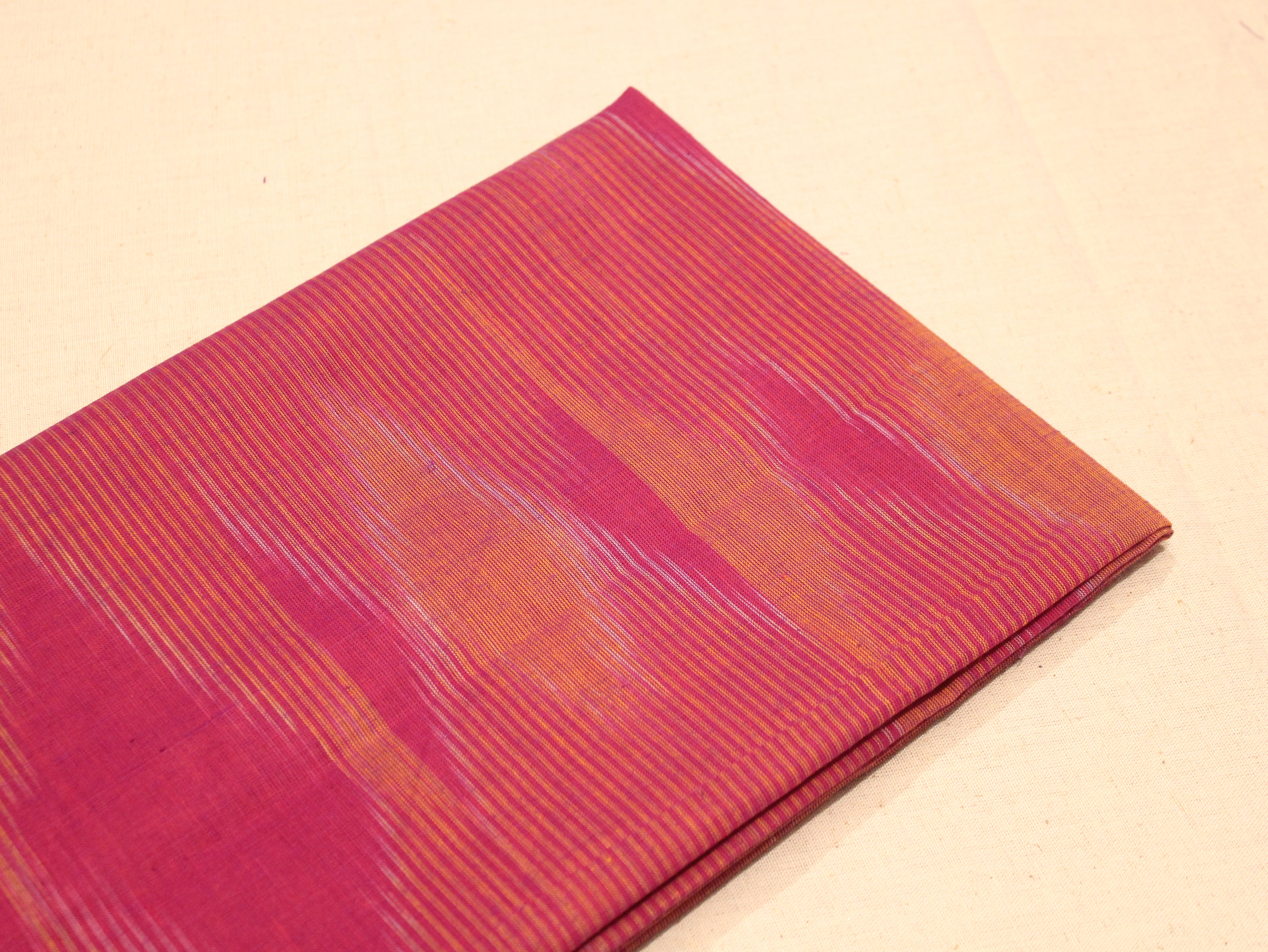 Mfoks : Handloom Pure Cotton Woven Fabric - Rani