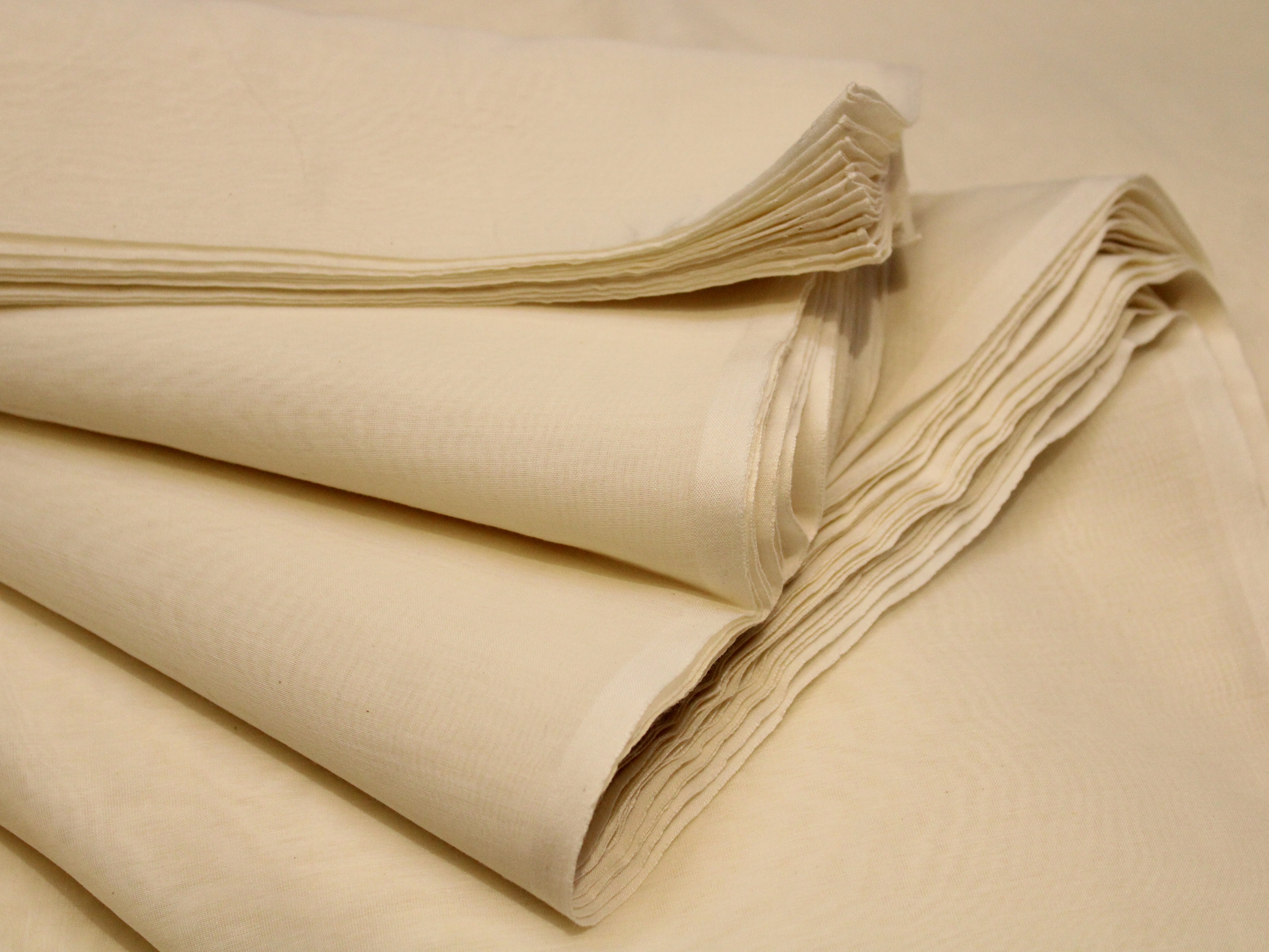 Pure Chanderi Mulmul Dyeable Fabric 44 Inches – Premium RFD Chanderi