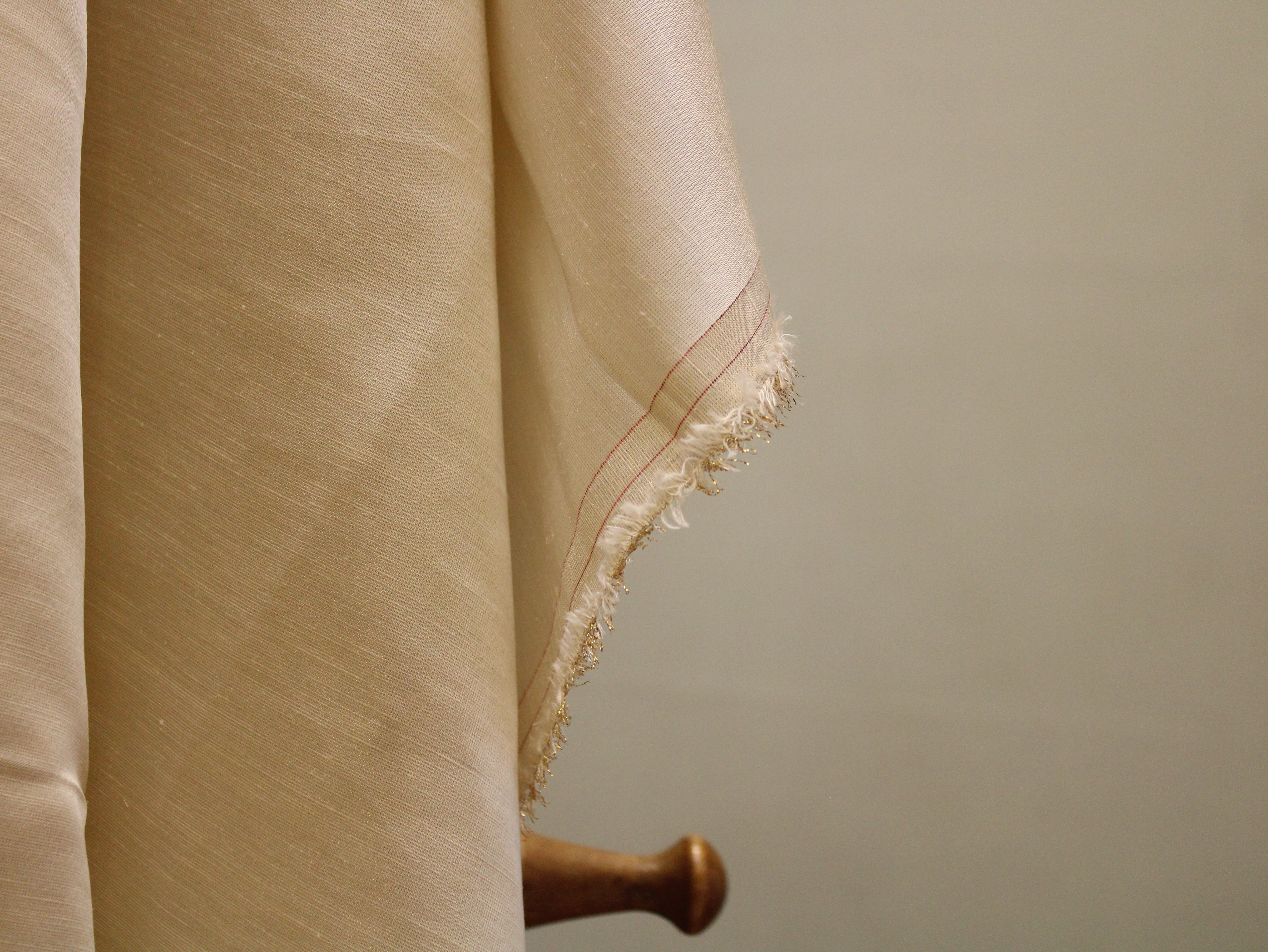 Tissue Linen Silk Dyeable Fabric