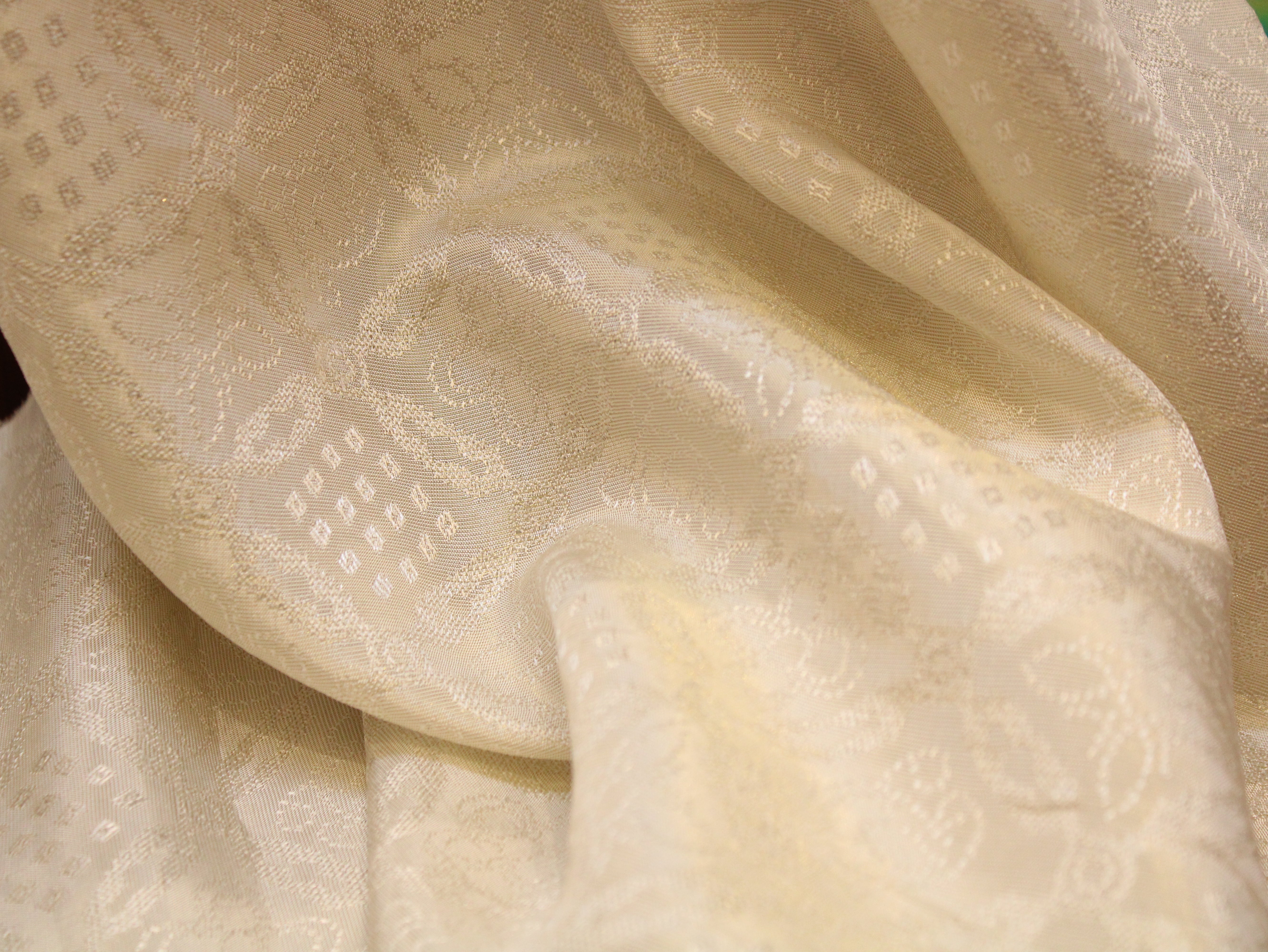 Premium Jacquard Tissue Fabric