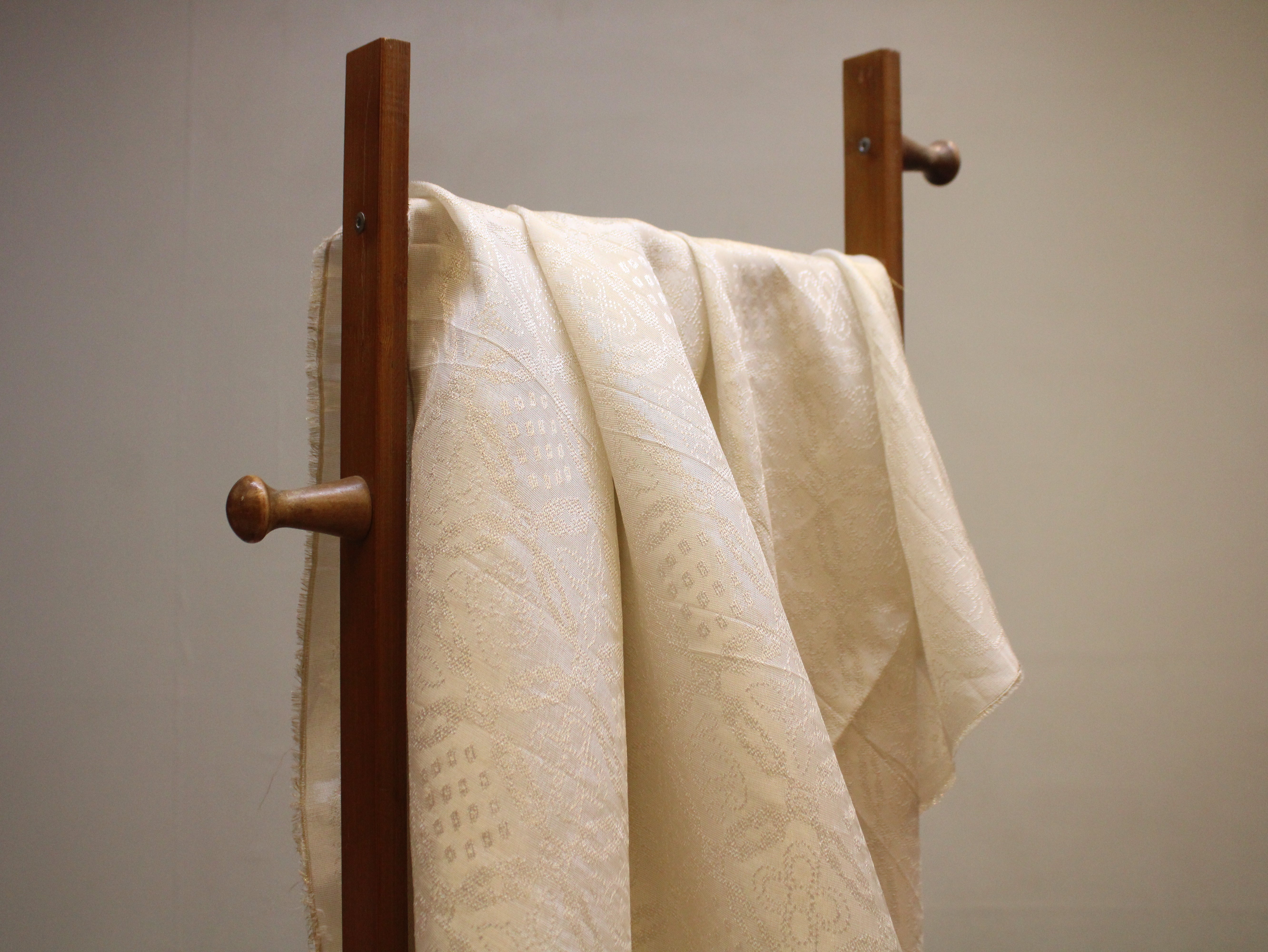 Premium Jacquard Tissue Fabric