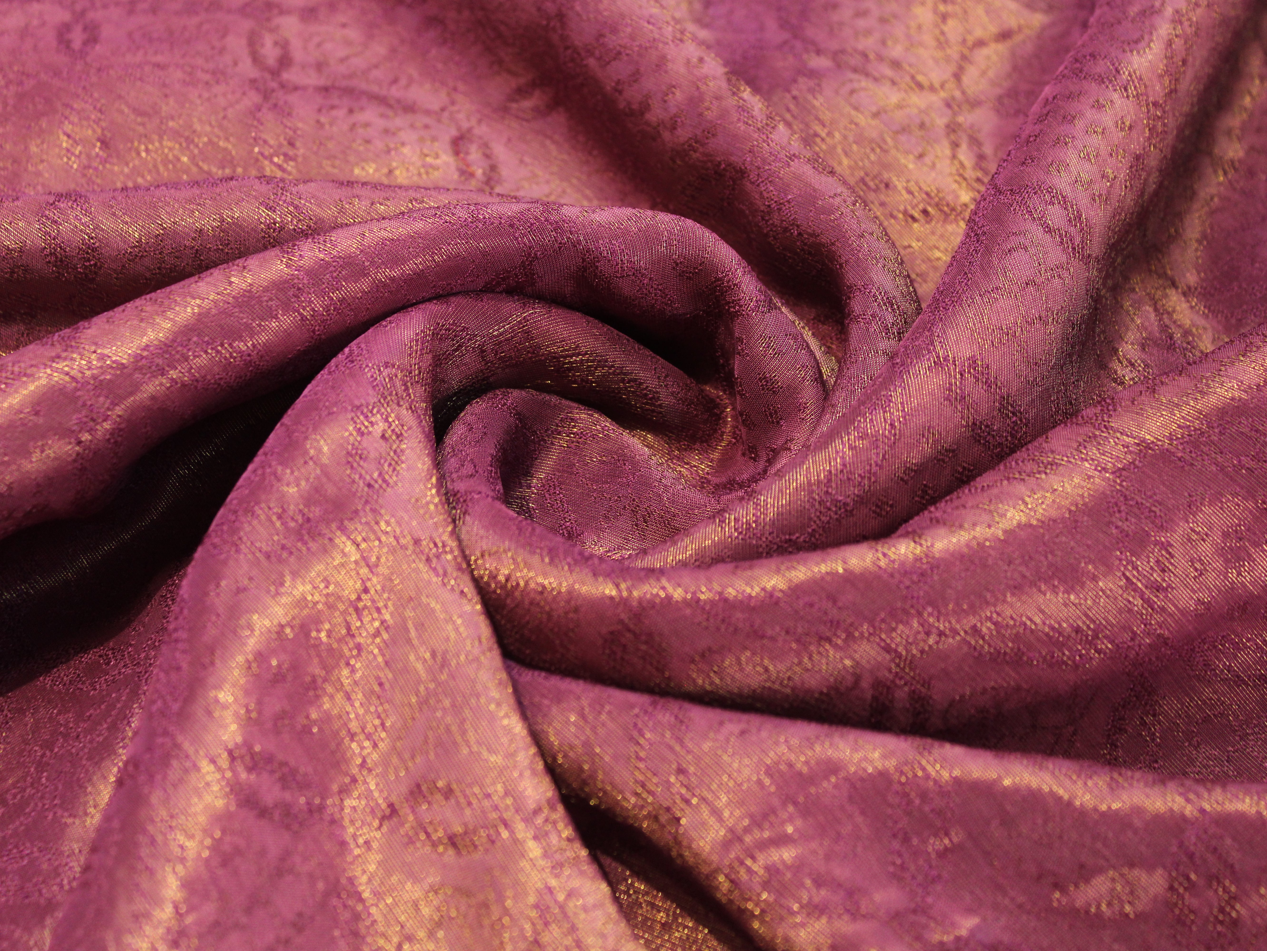 Tissue Self-Woven Jacquard Fabric - Onion