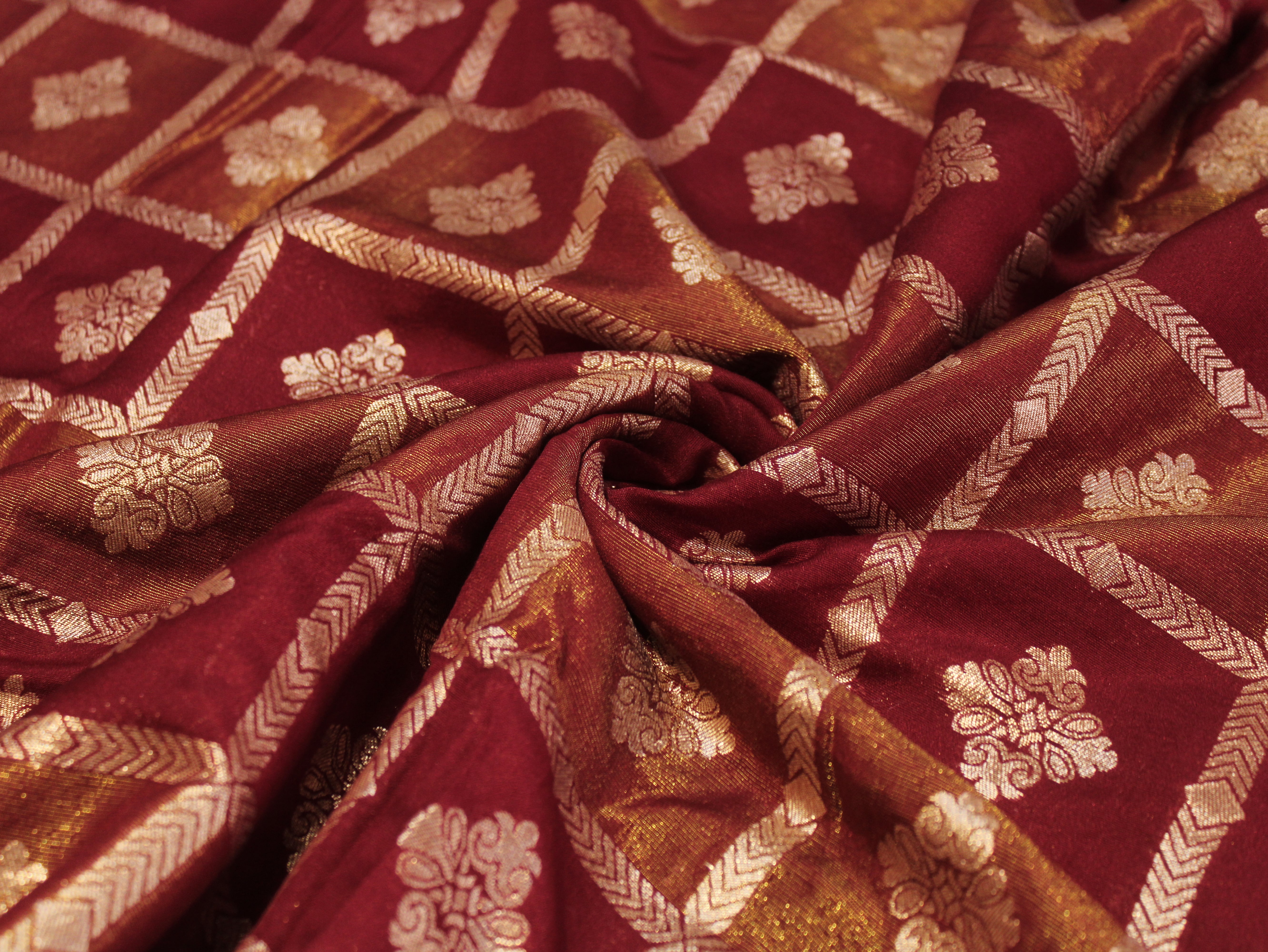 Dola Silk Checked Jacquard Banarasi Fabric | 44 Inch | Maroon