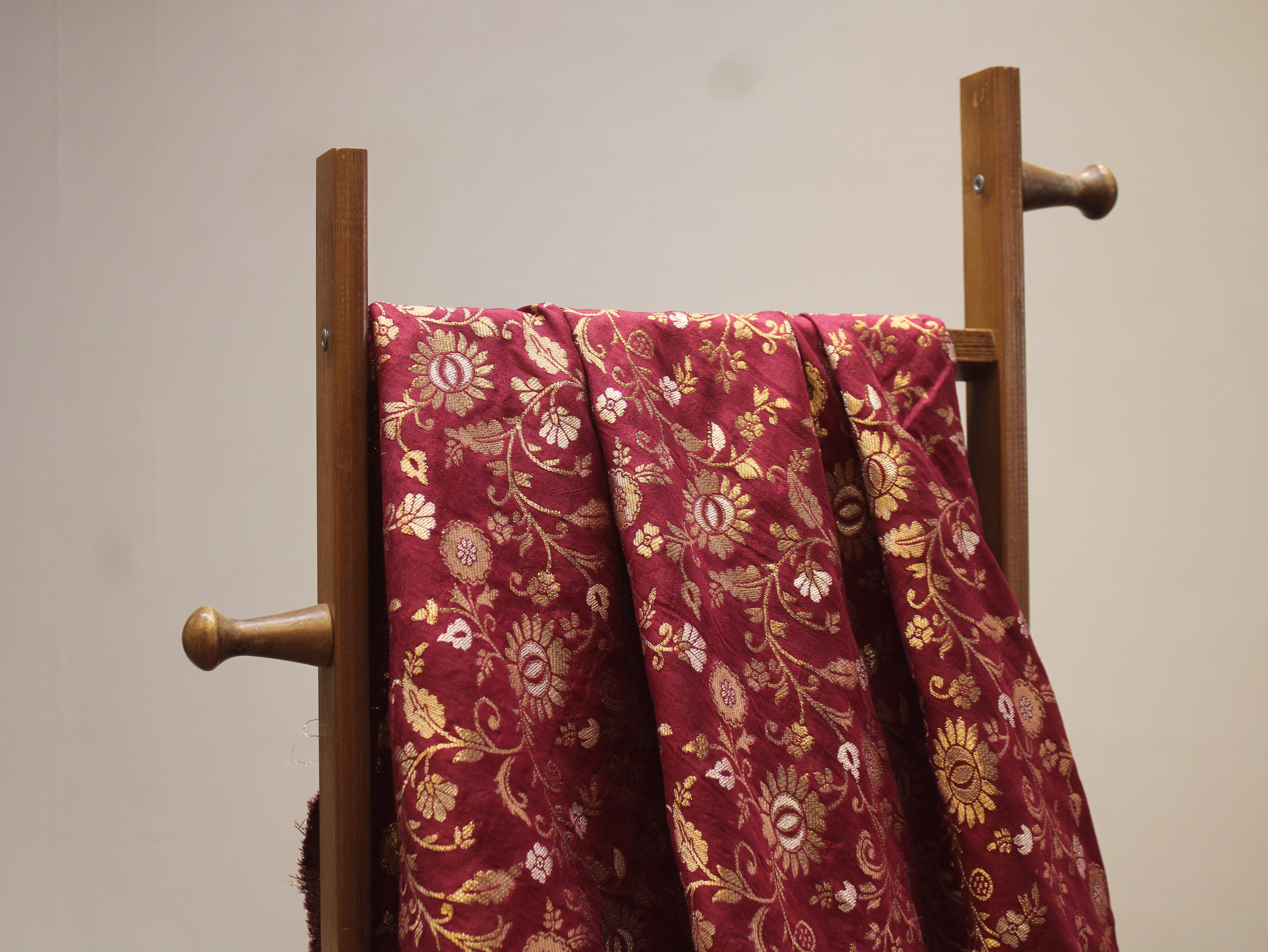 Banarasi Brocade Fabric Dual Tone Zari Floral Jacquard - Maroon