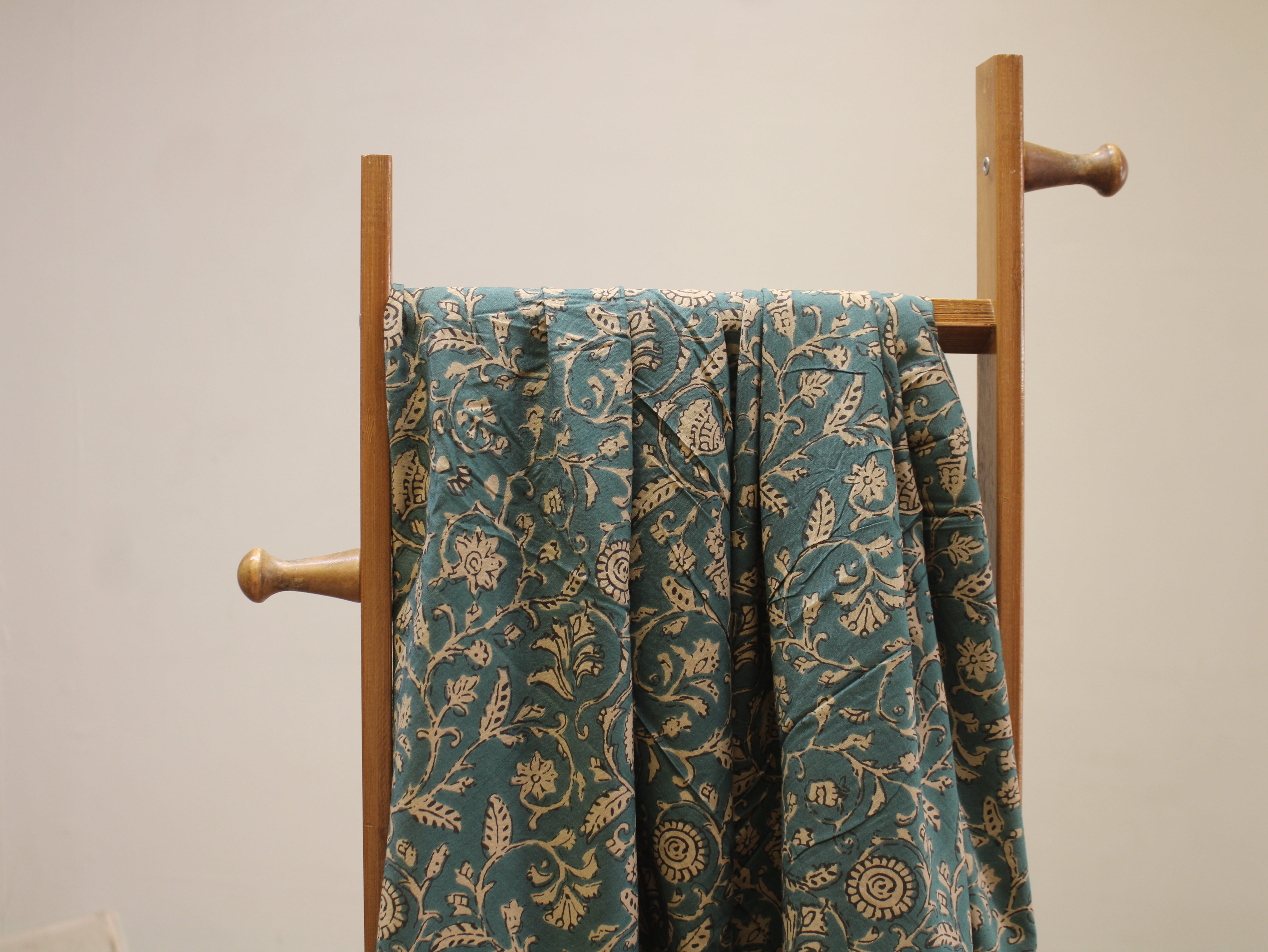 Pure Cotton Cambric Printed Fabric | 44 Inch | 60×60 Count | Pastel Blue