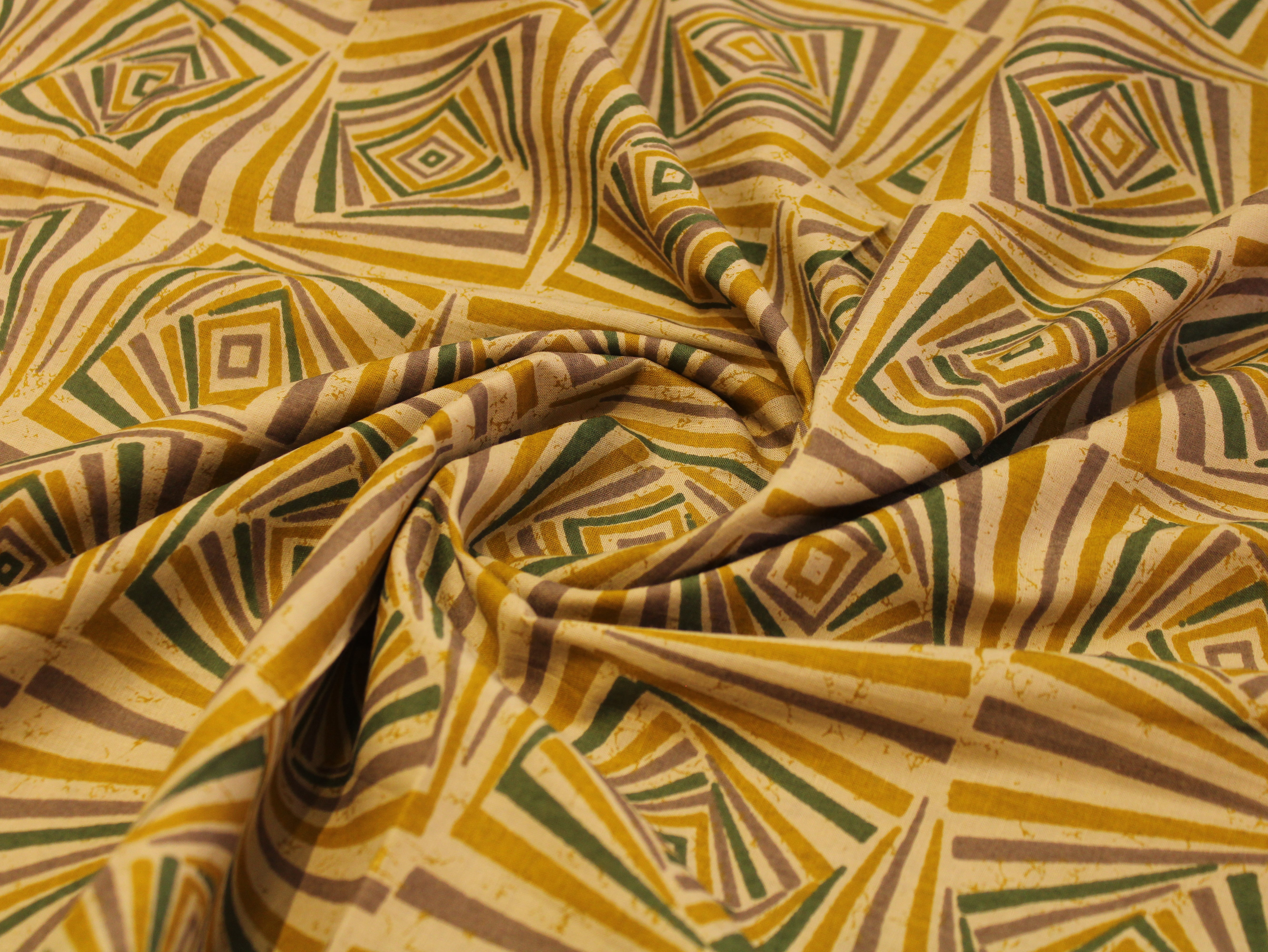 Pure Cotton Cambric Printed Fabric | 44 Inch | 60×60 Count | Green